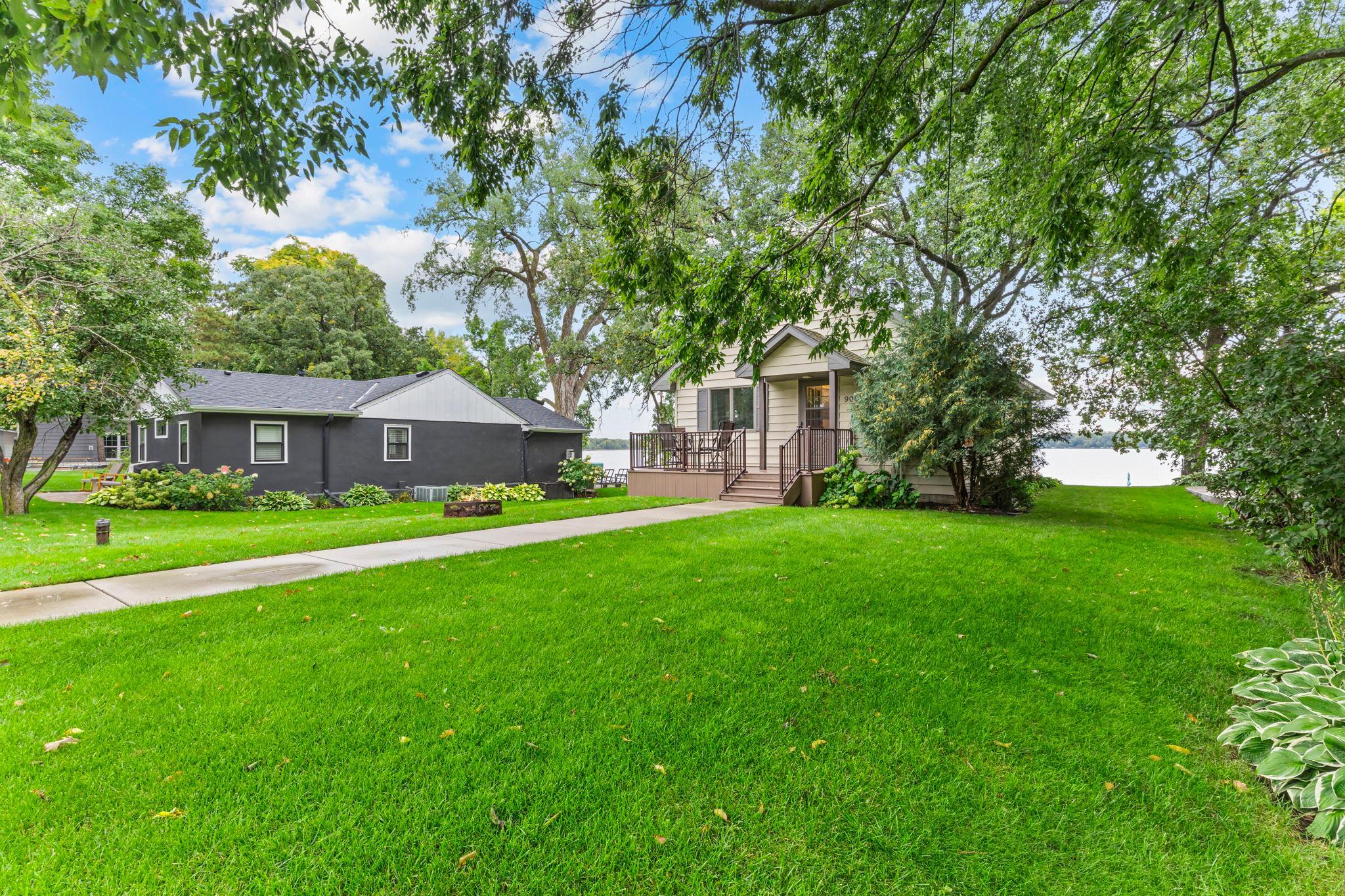 main property photo 4