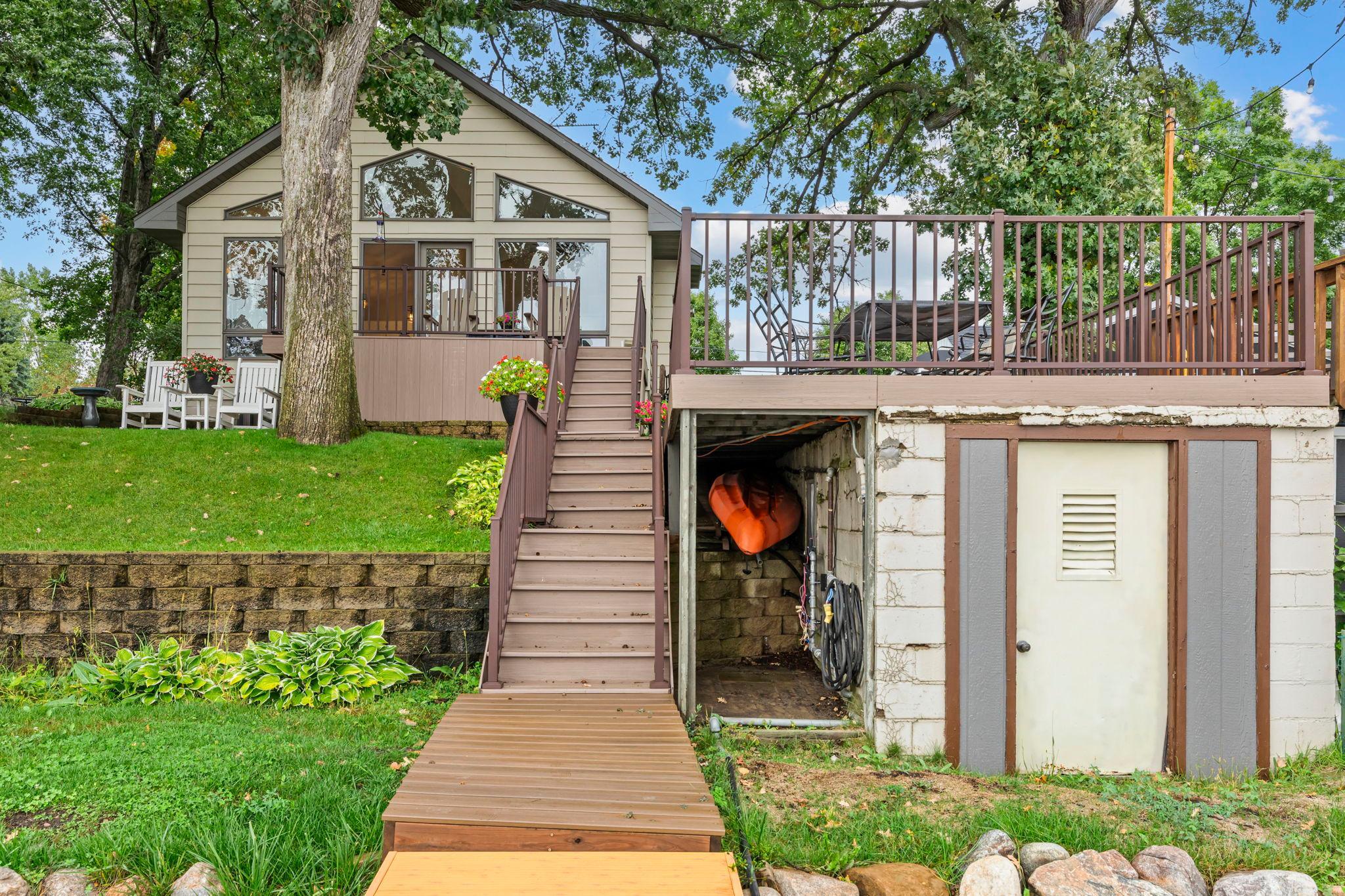 main property photo 64