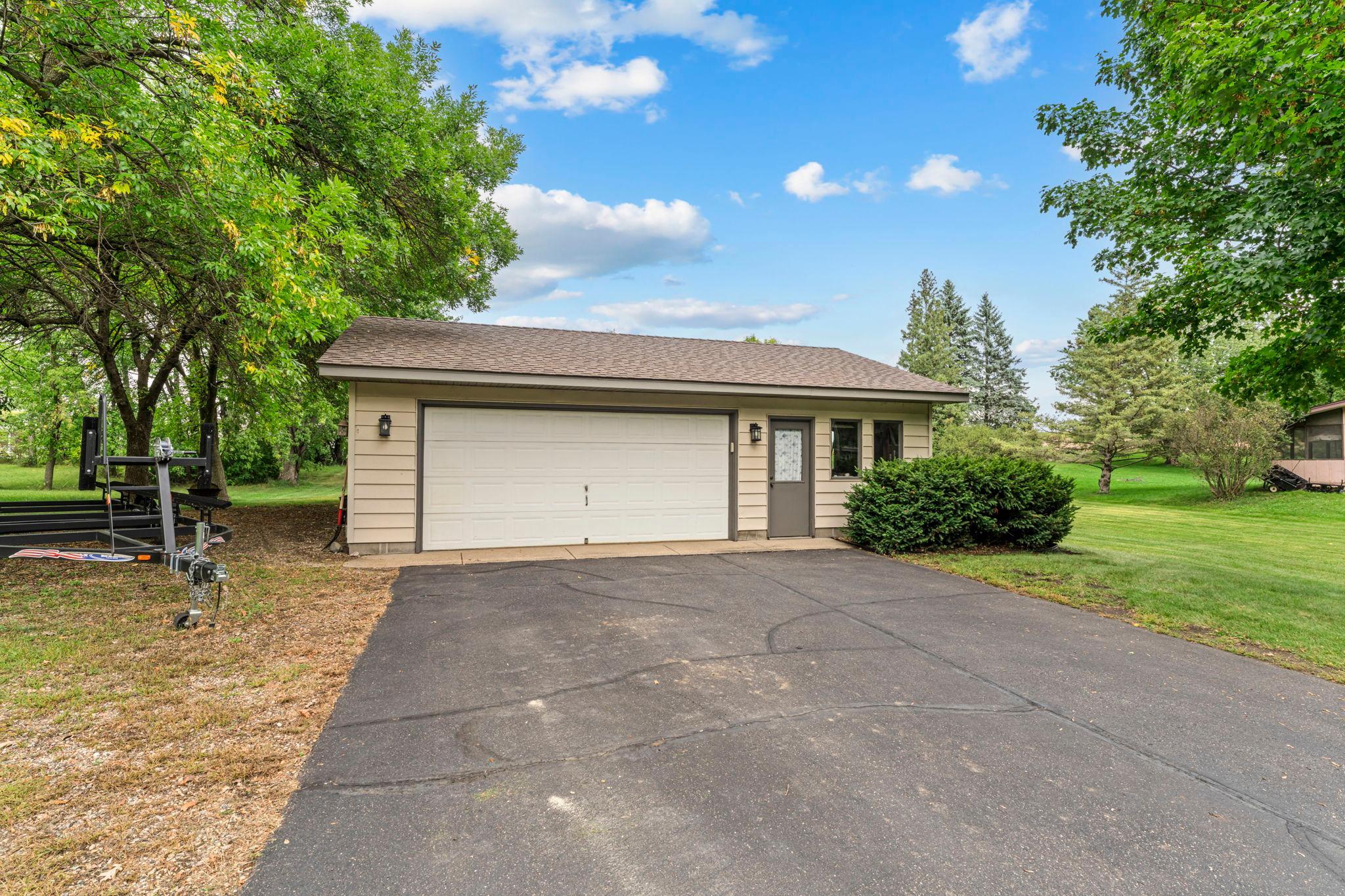 main property photo 91
