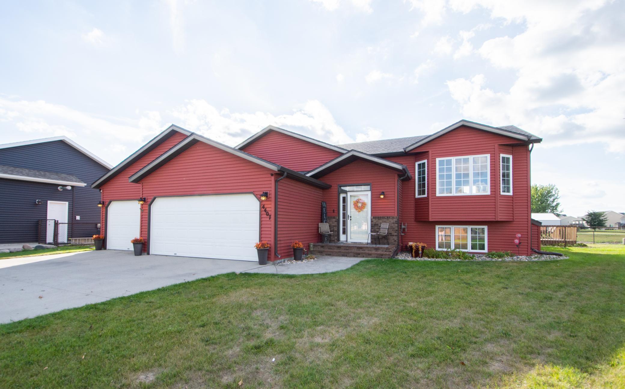 main property photo 1