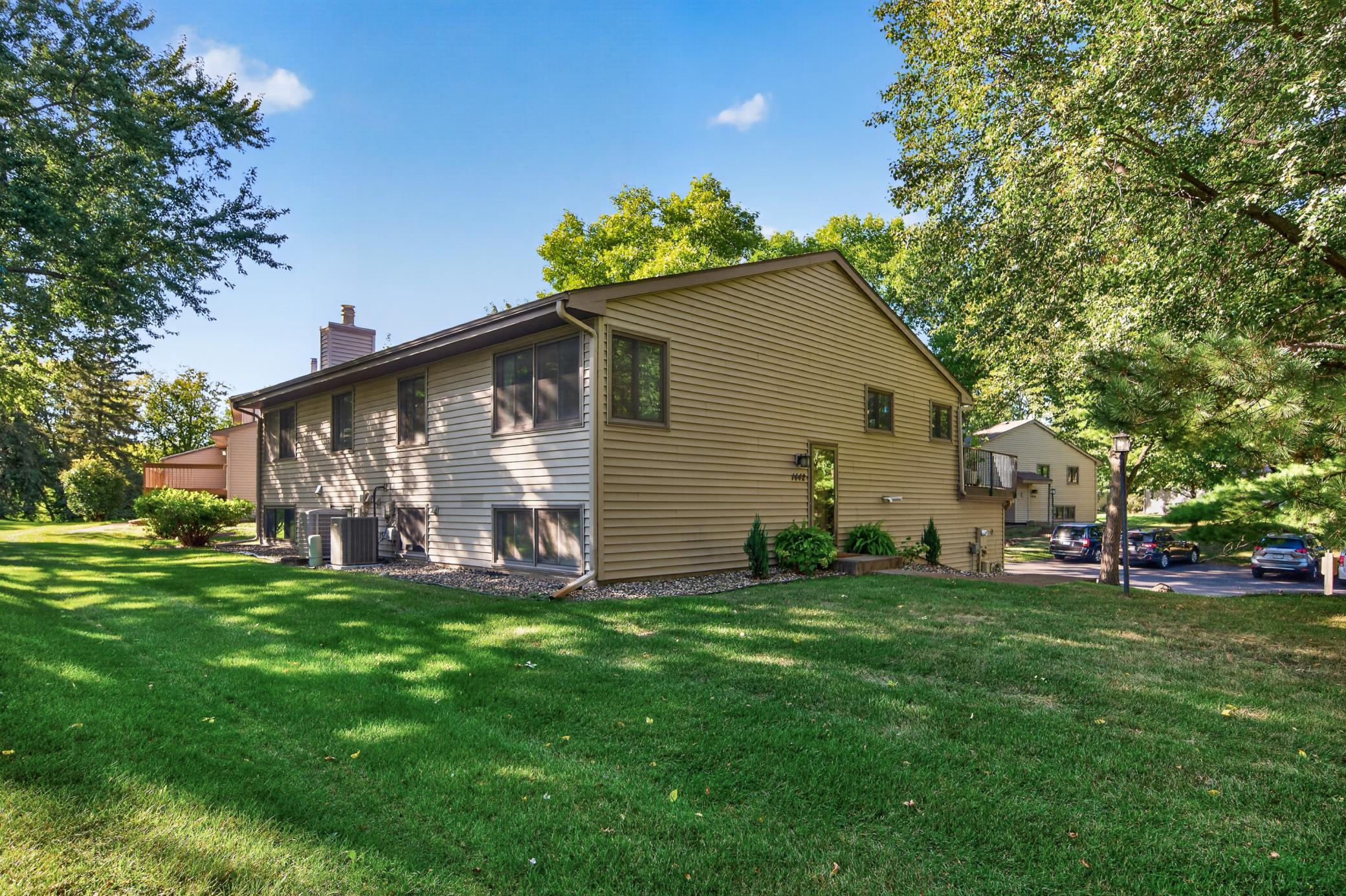 main property photo 22