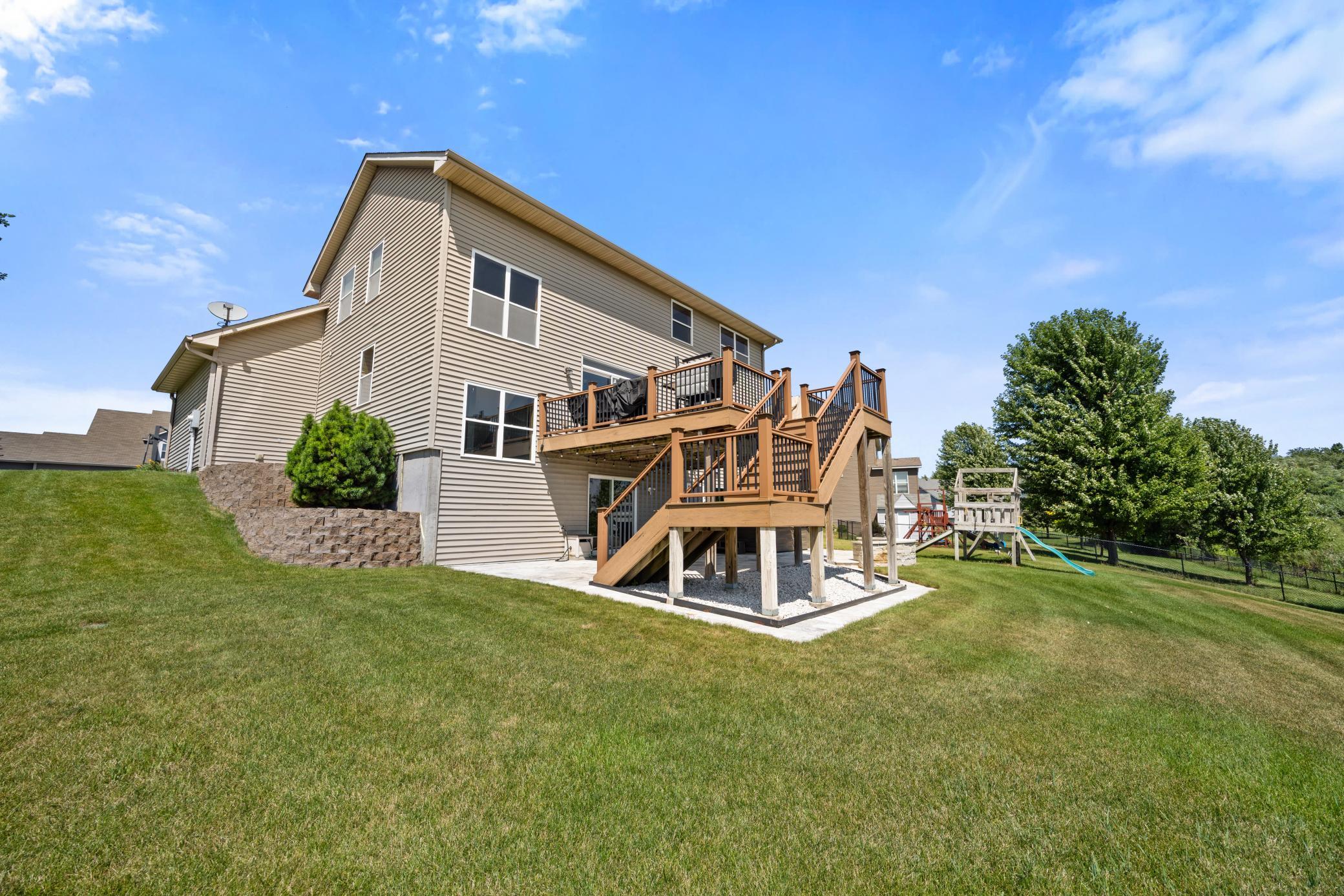 main property photo 51
