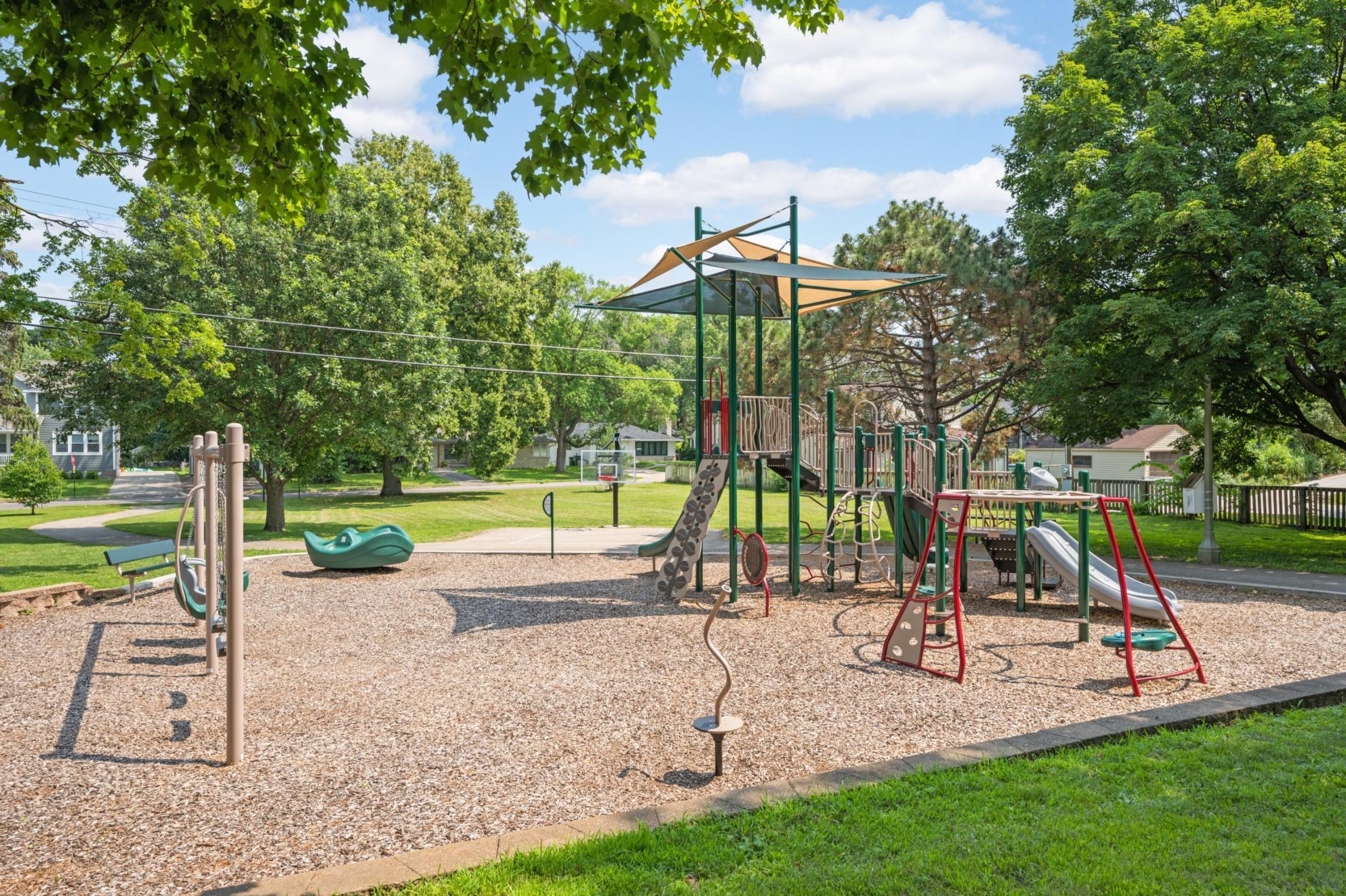 main property photo 29