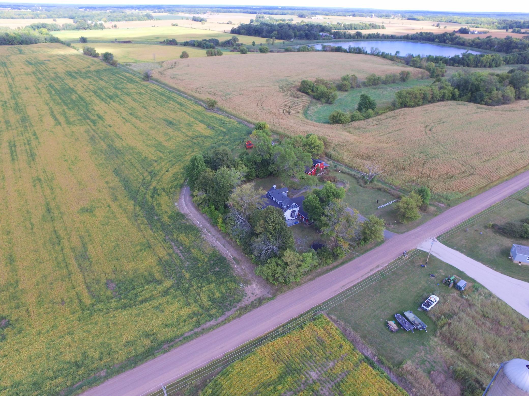 main property photo 28