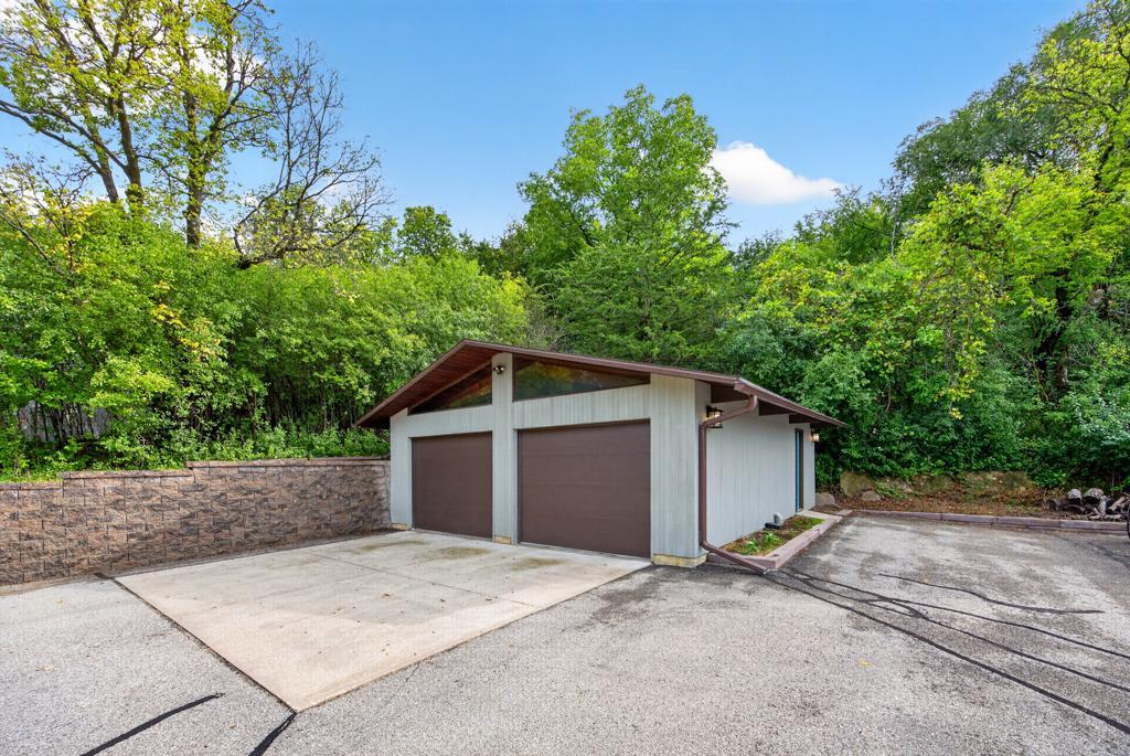 main property photo 59