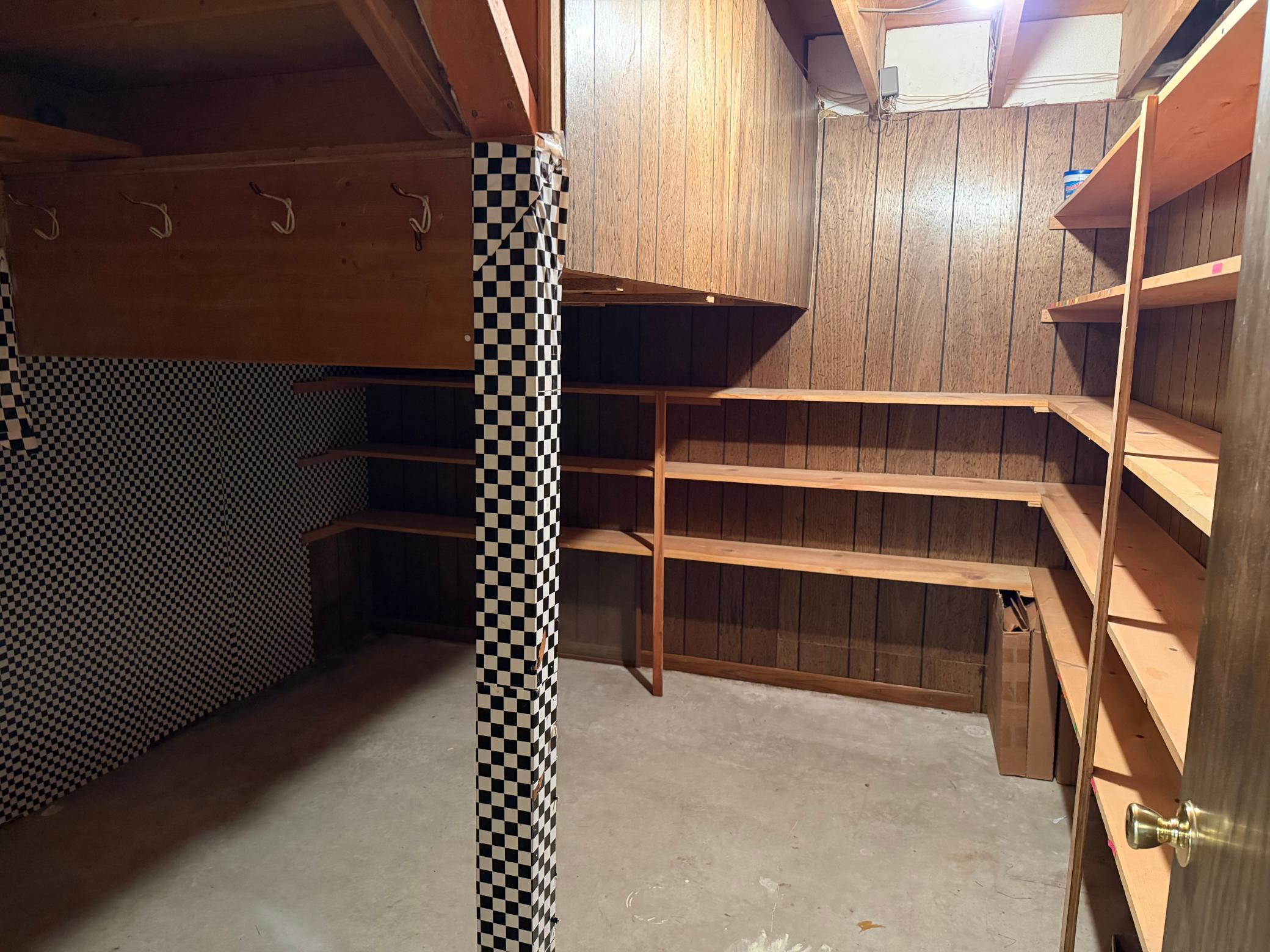 main property photo 44