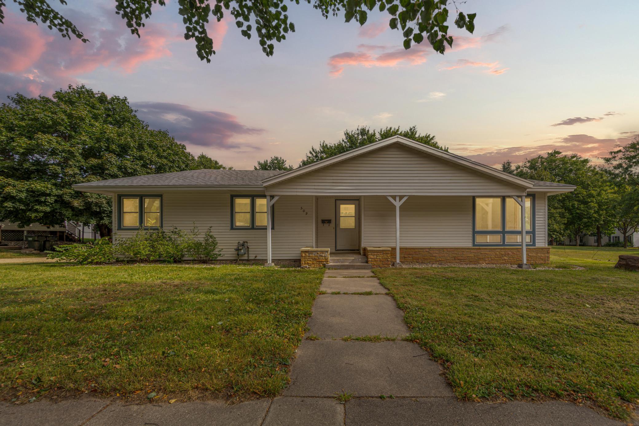 main property photo 31