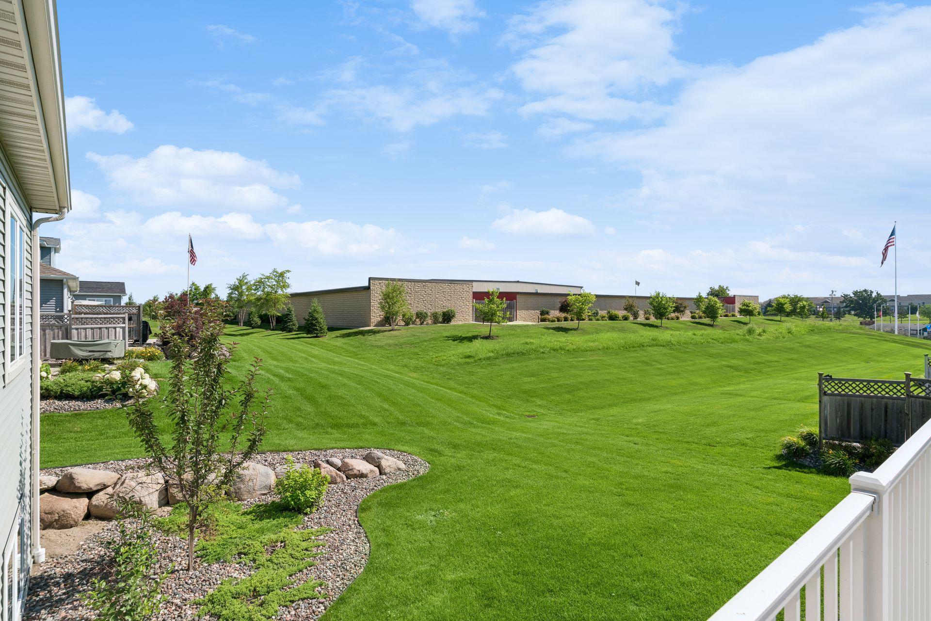 main property photo 40