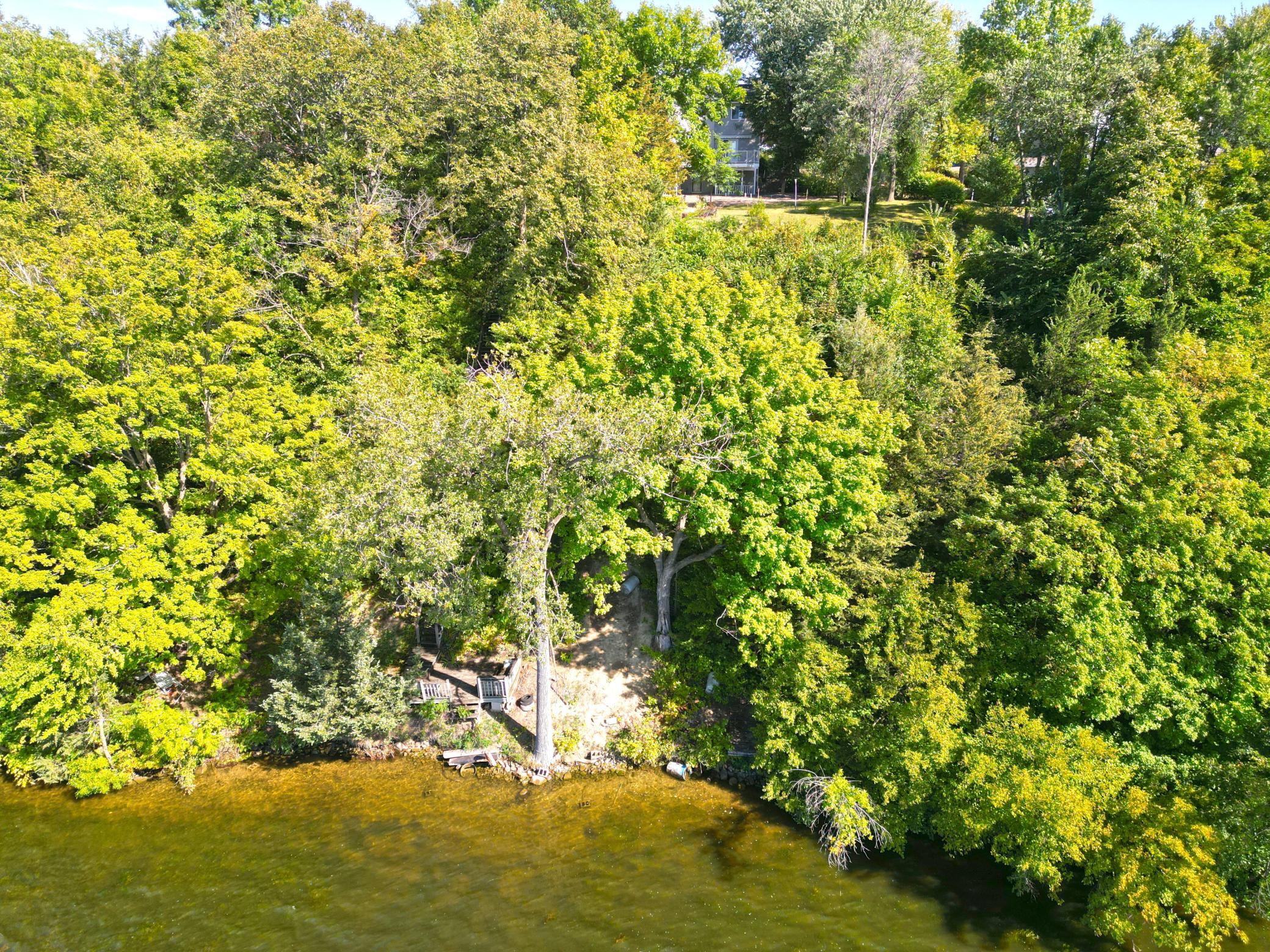 main property photo 16