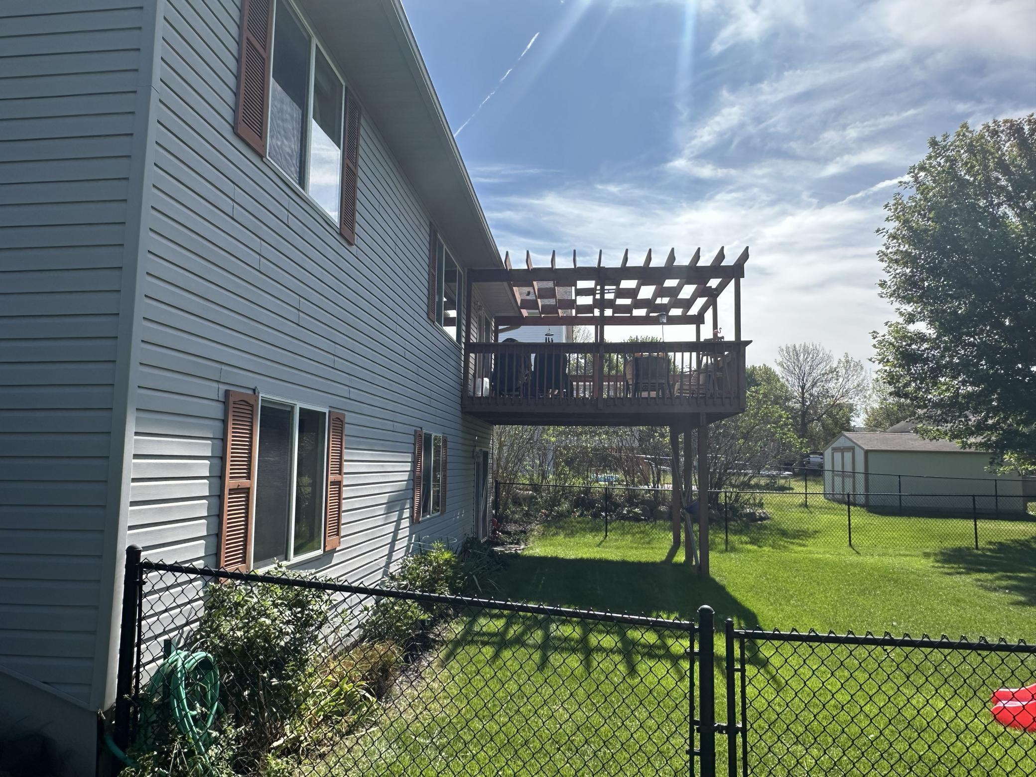 main property photo 26