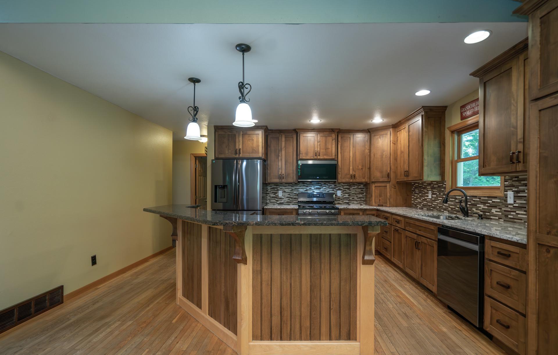 main property photo 15
