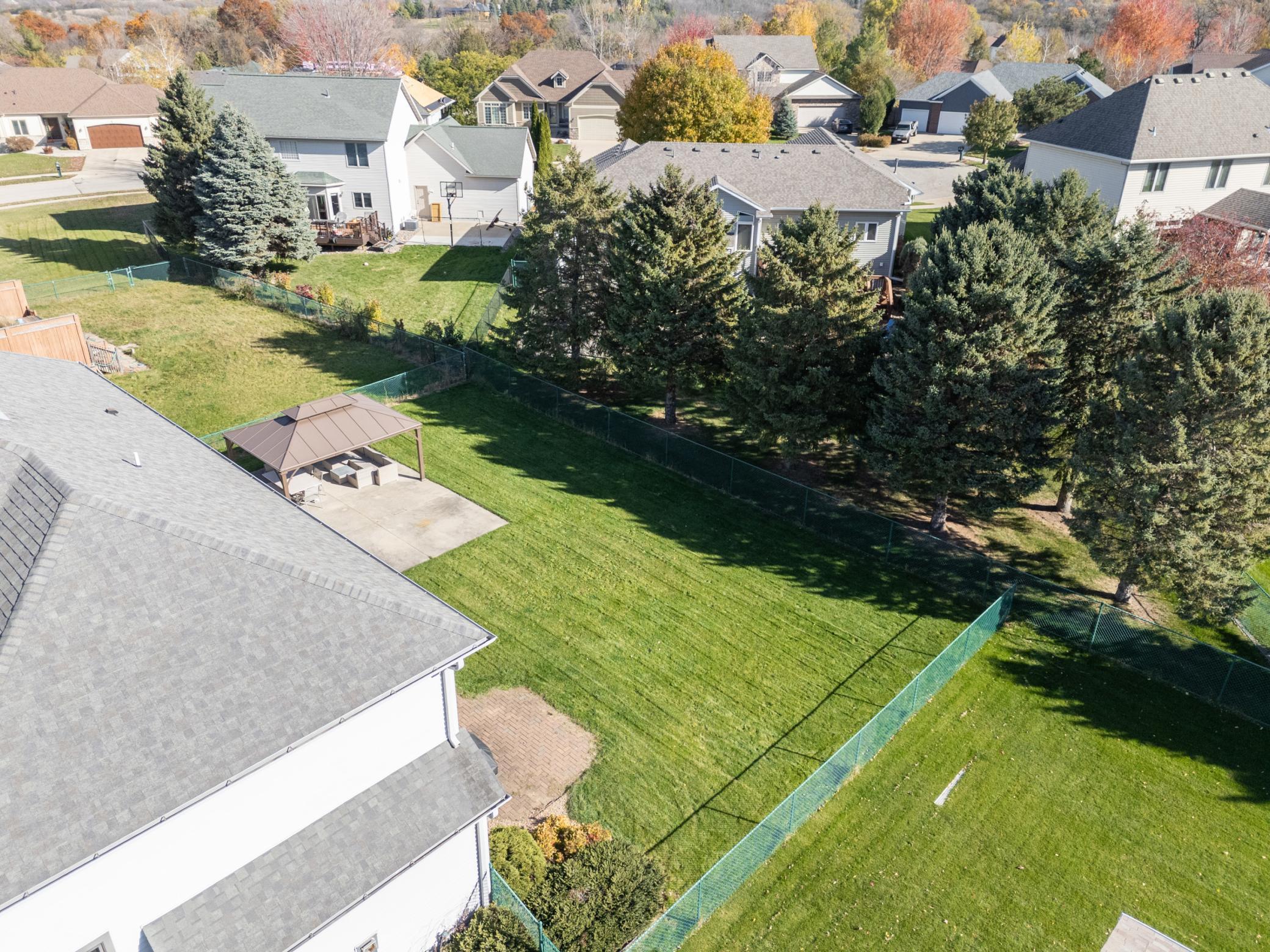 main property photo 50