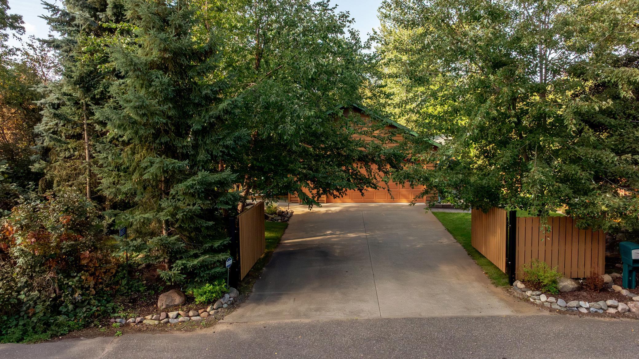 main property photo 50