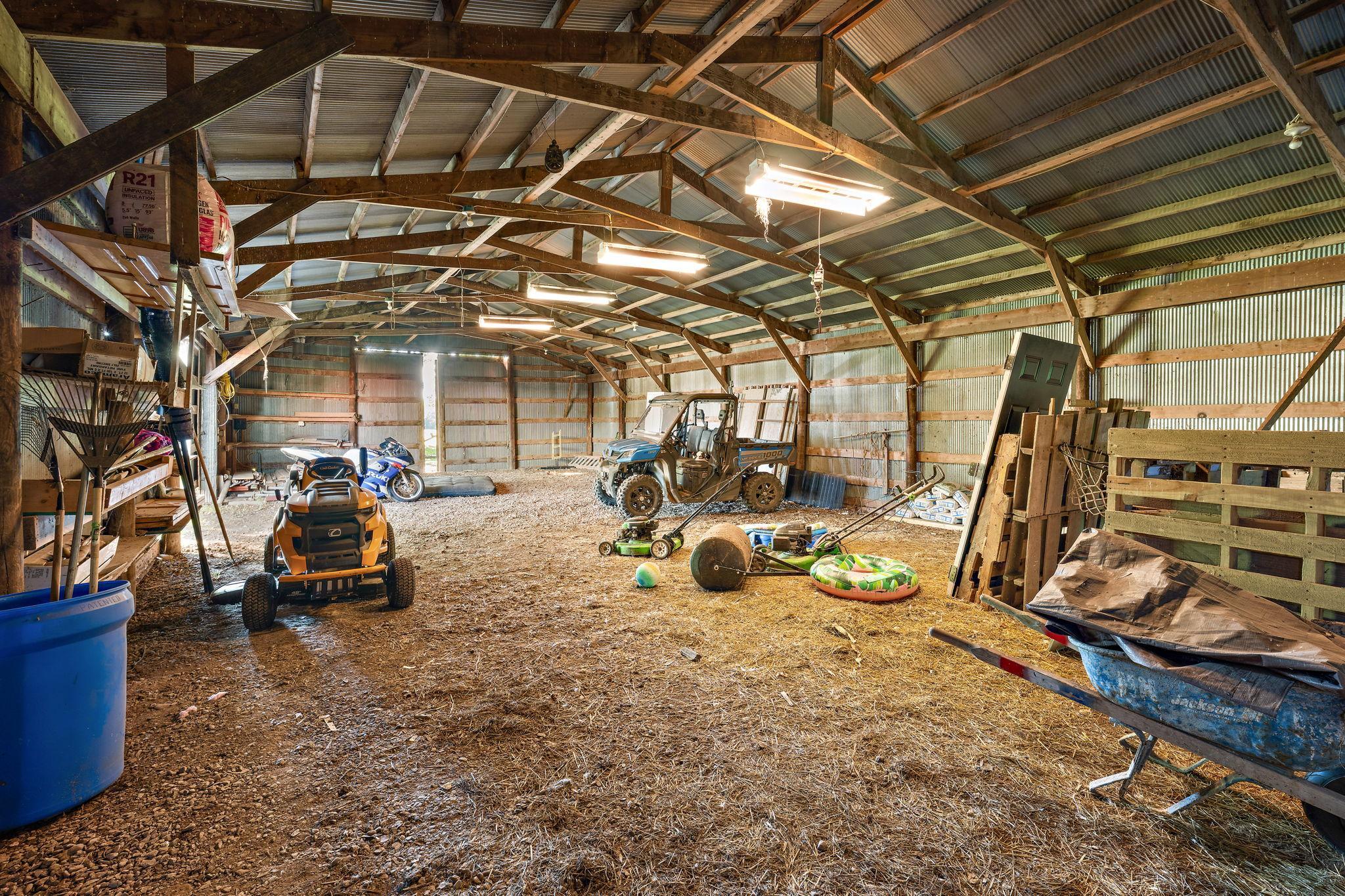 main property photo 74