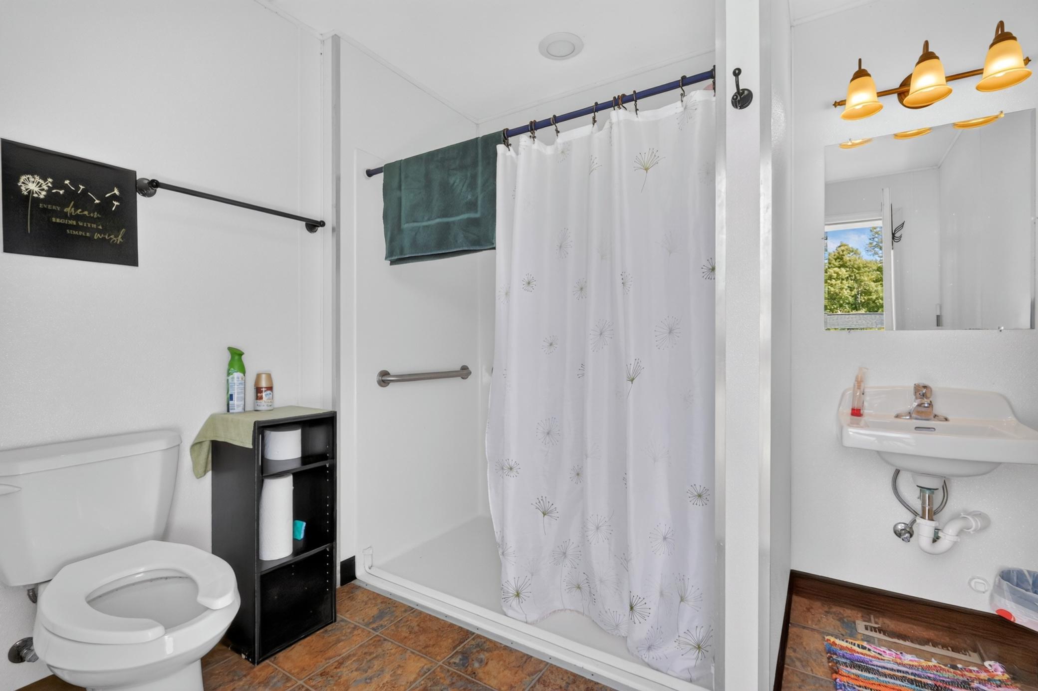 main property photo 67