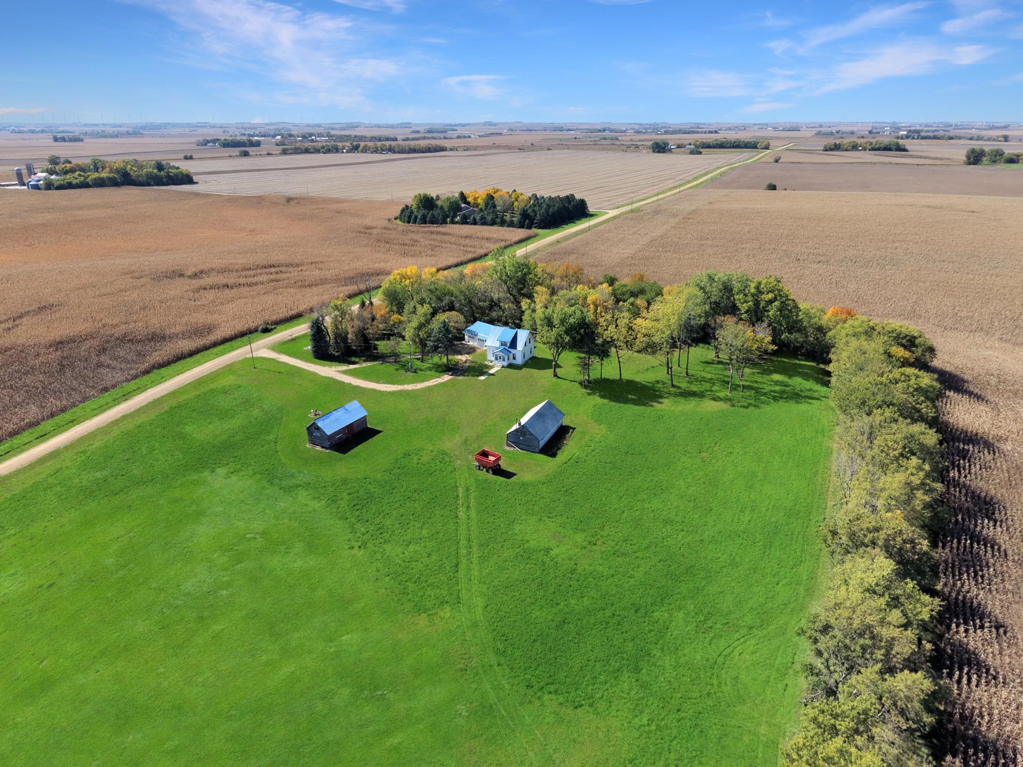 main property photo 32