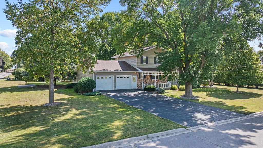 main property photo 78