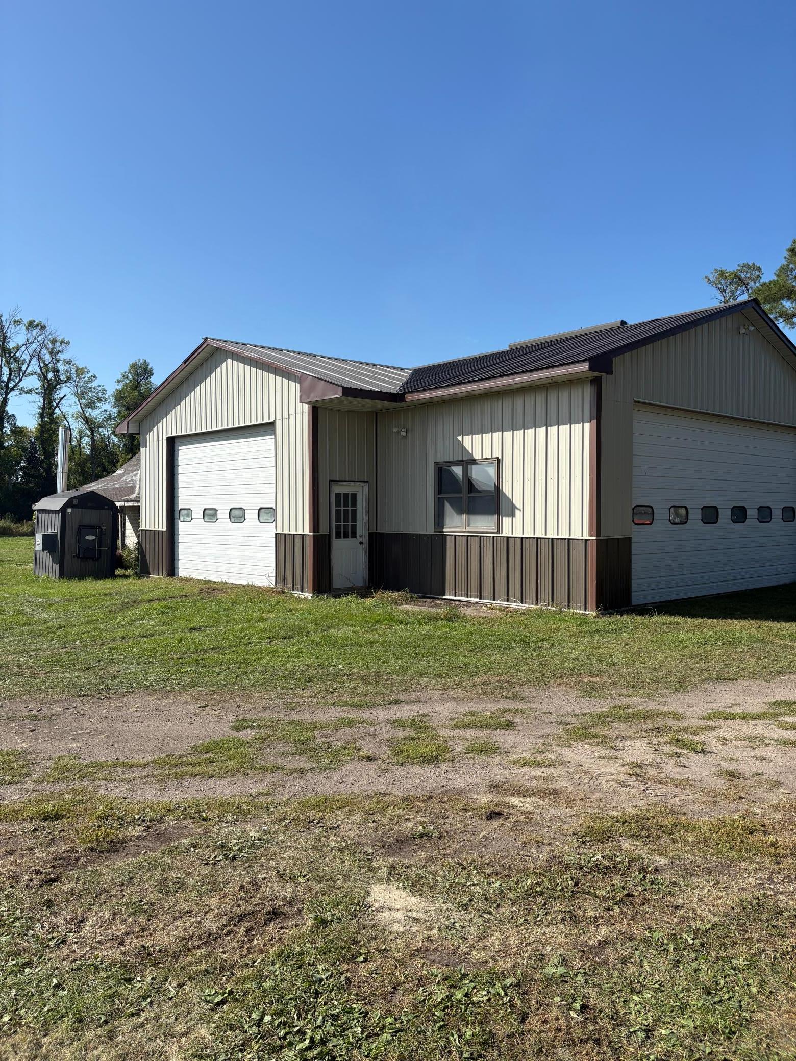 main property photo 21