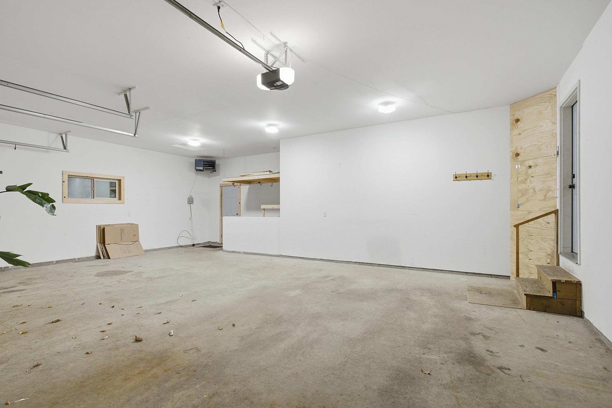 main property photo 58