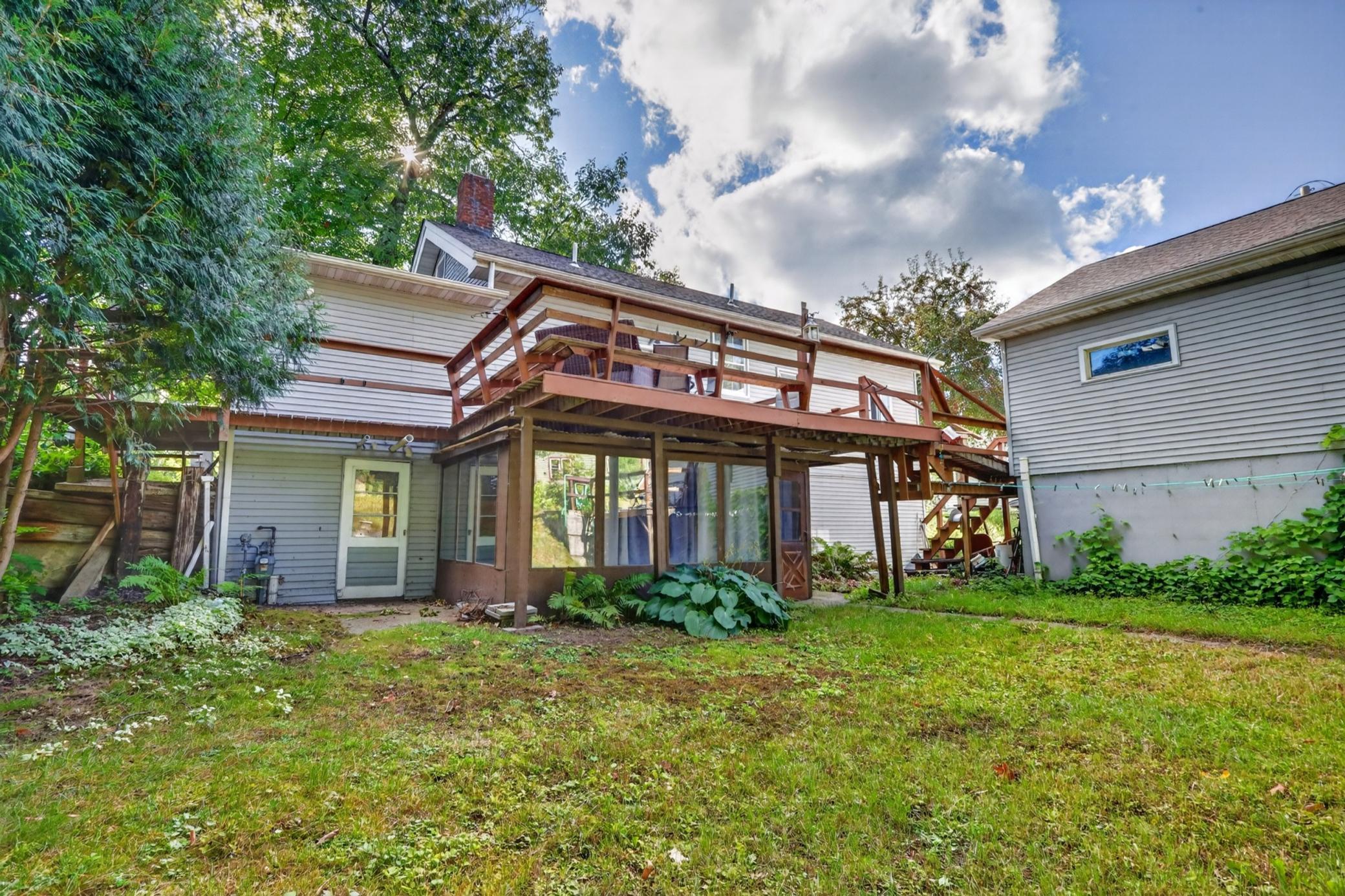 main property photo 43