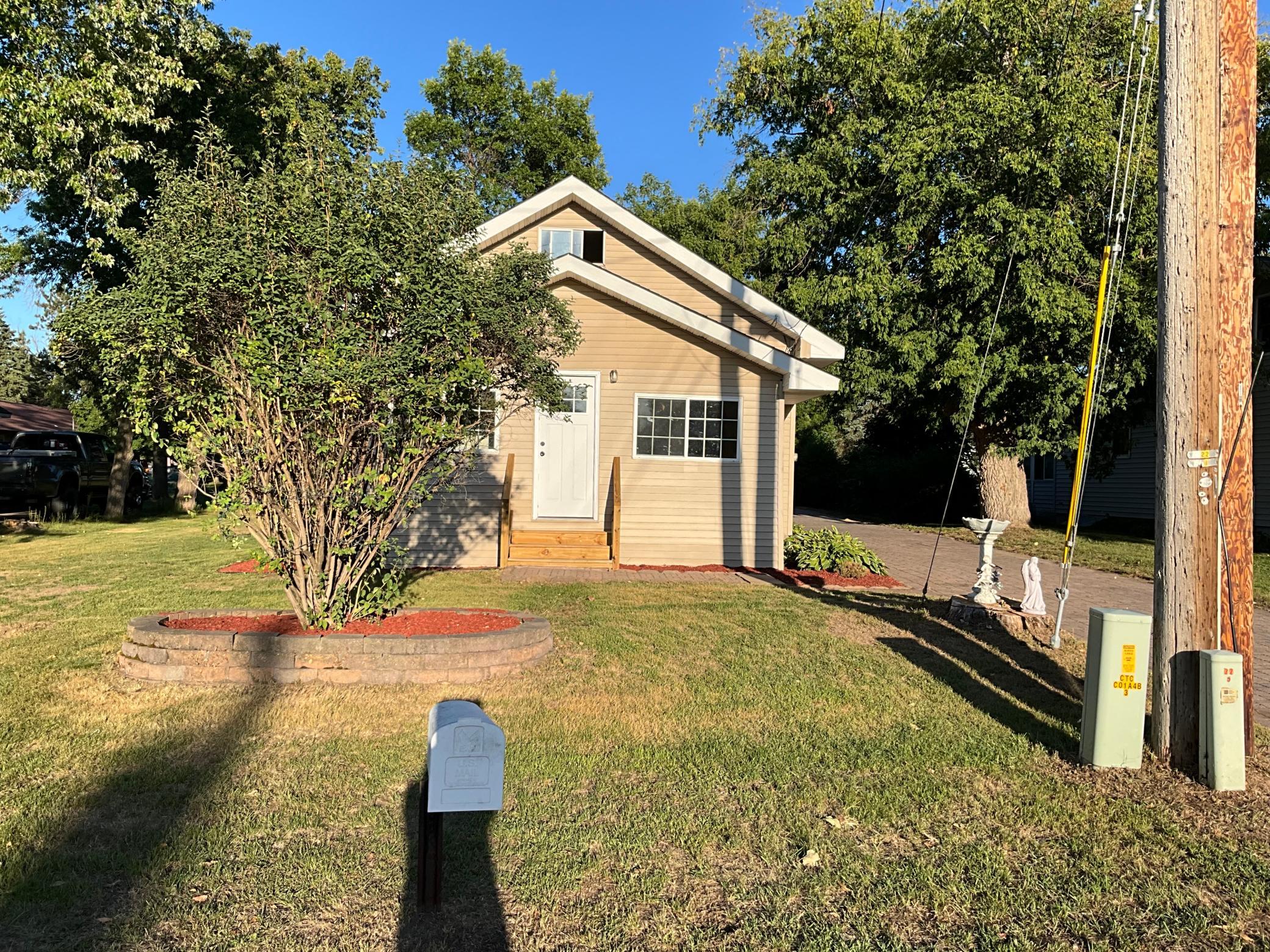 main property photo 37