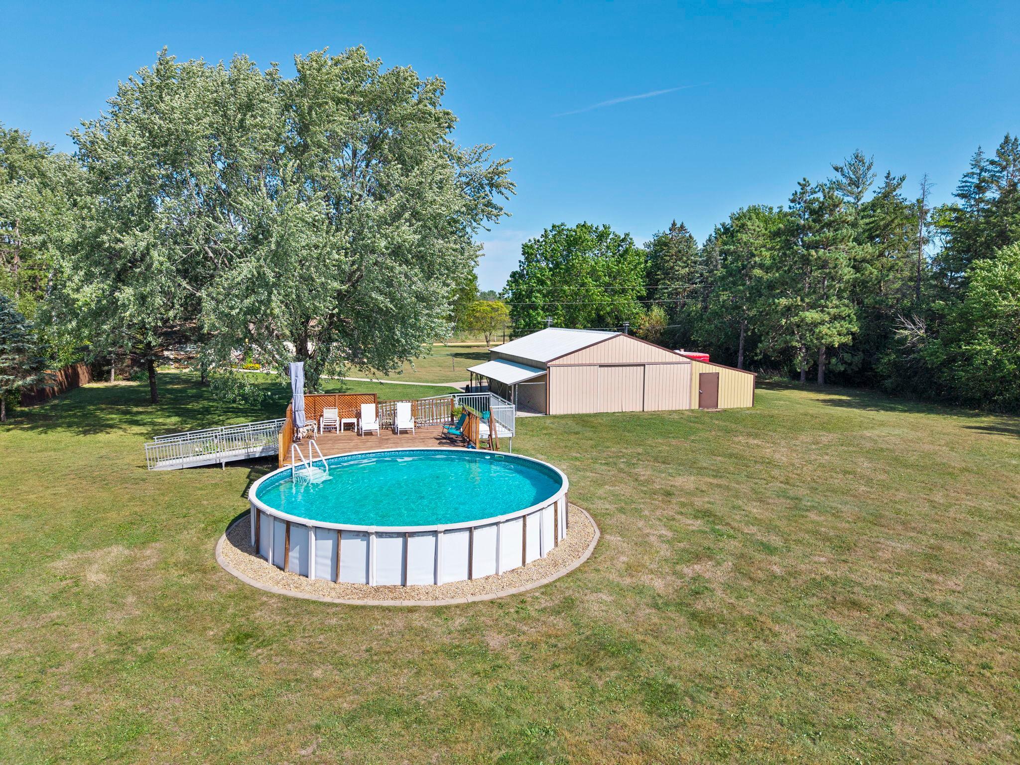 main property photo 5