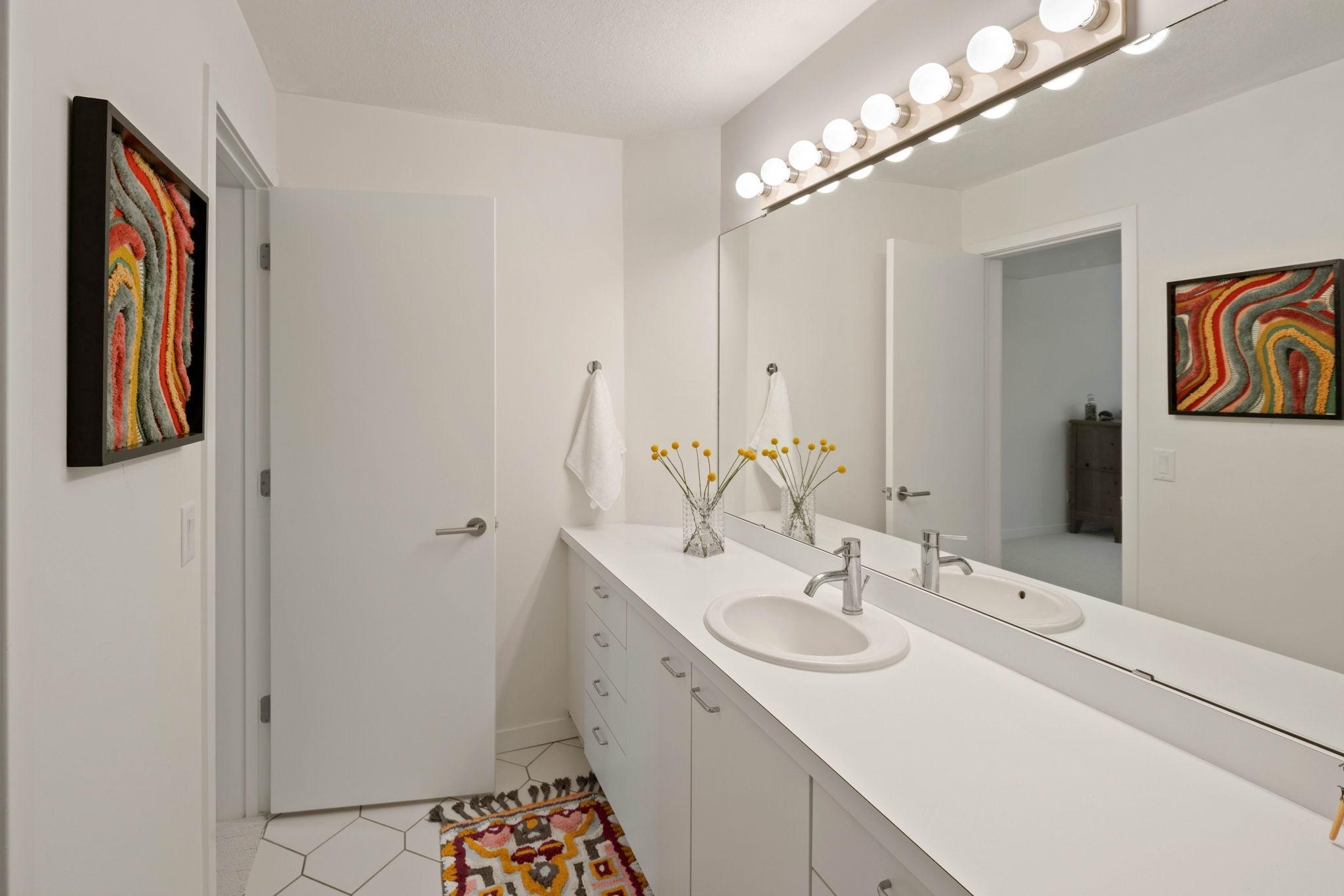 main property photo 75