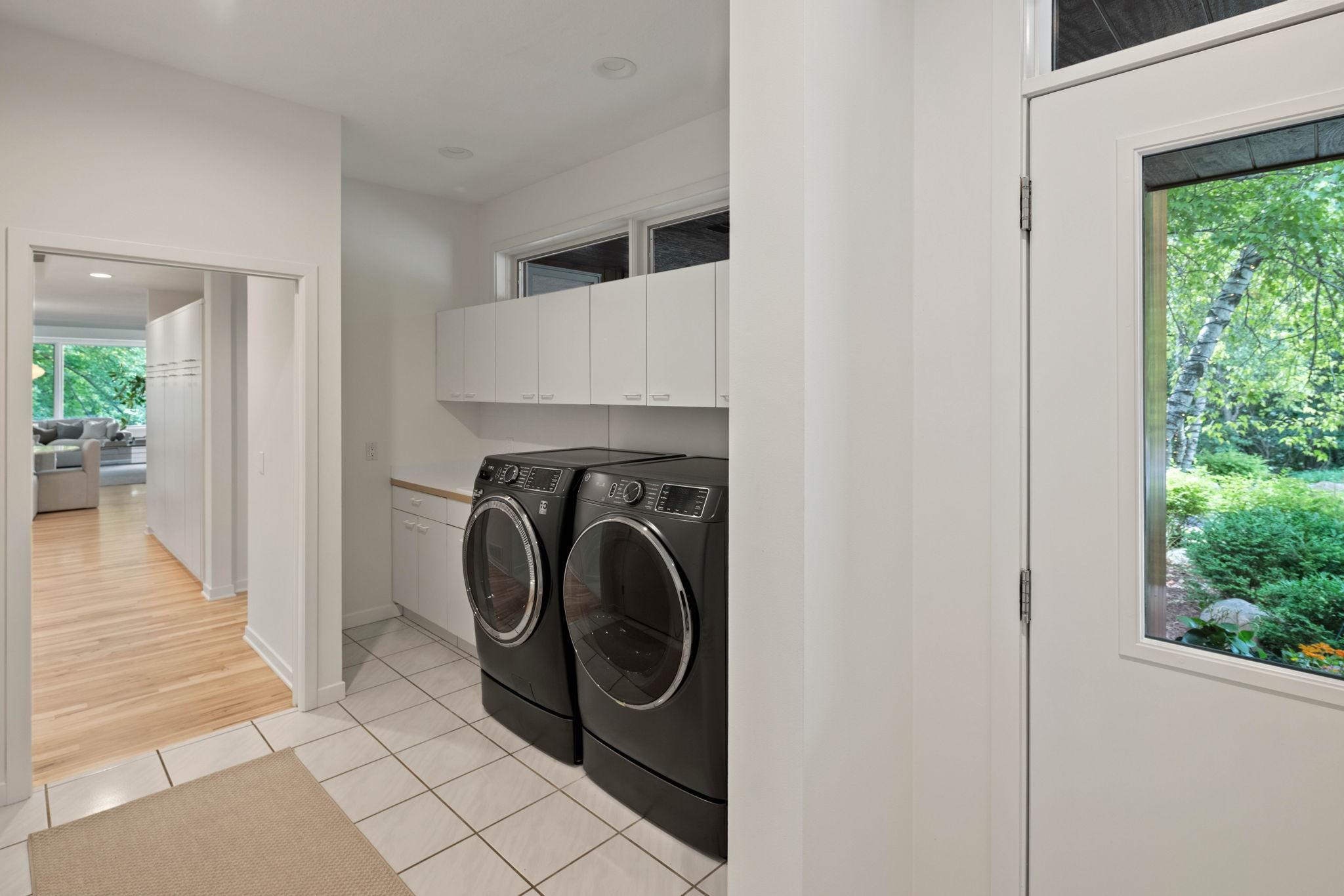 main property photo 78