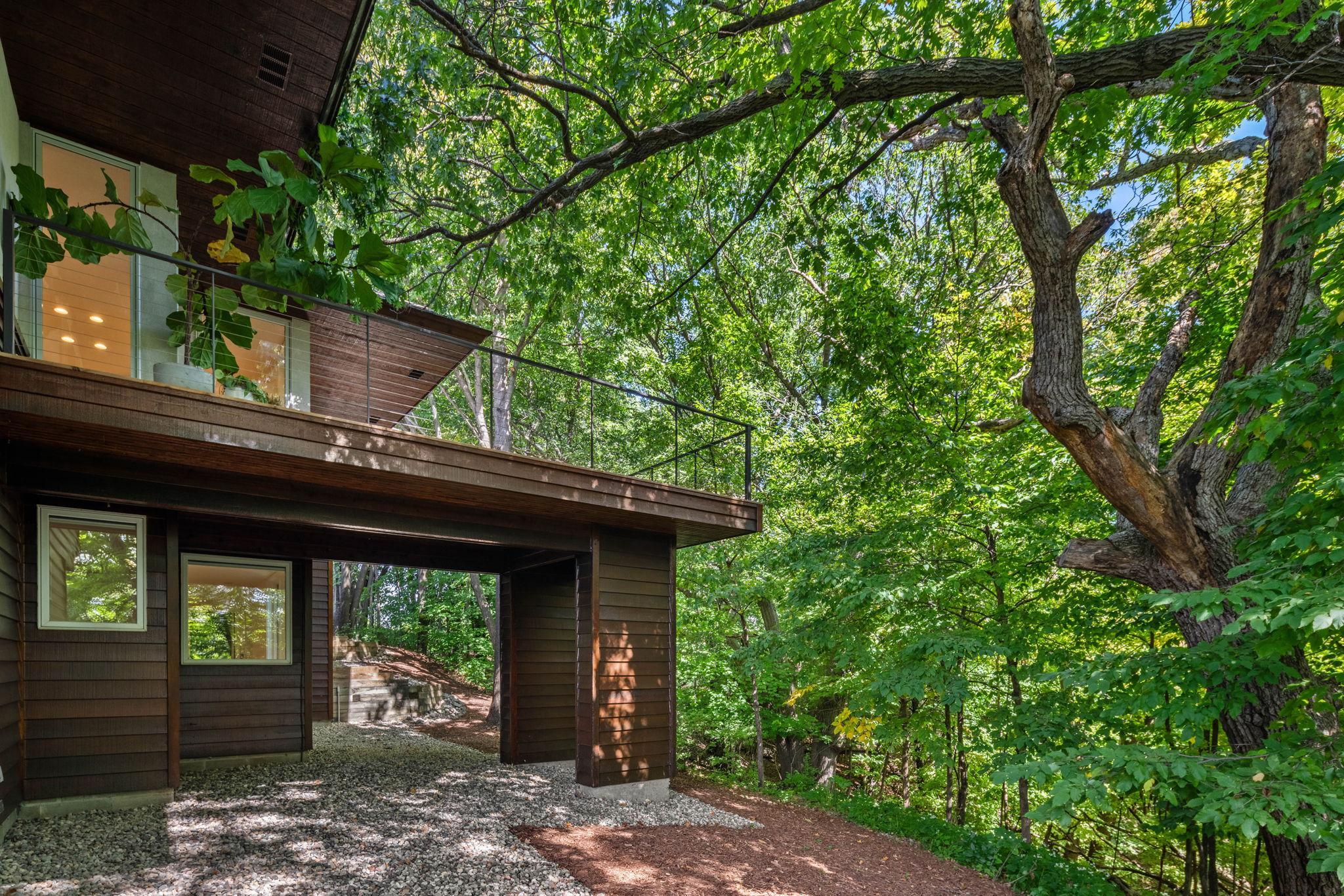 main property photo 92