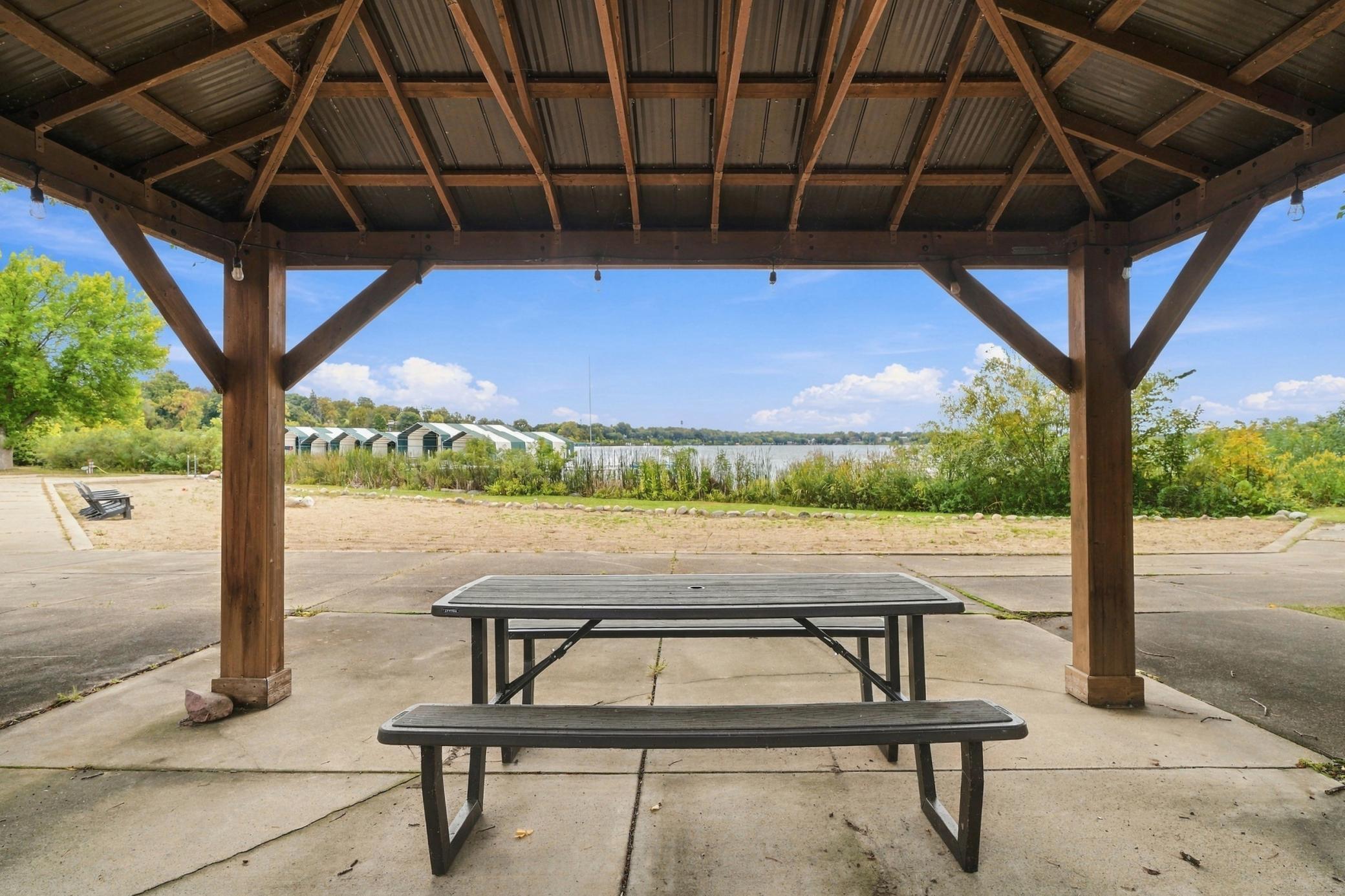 main property photo 104