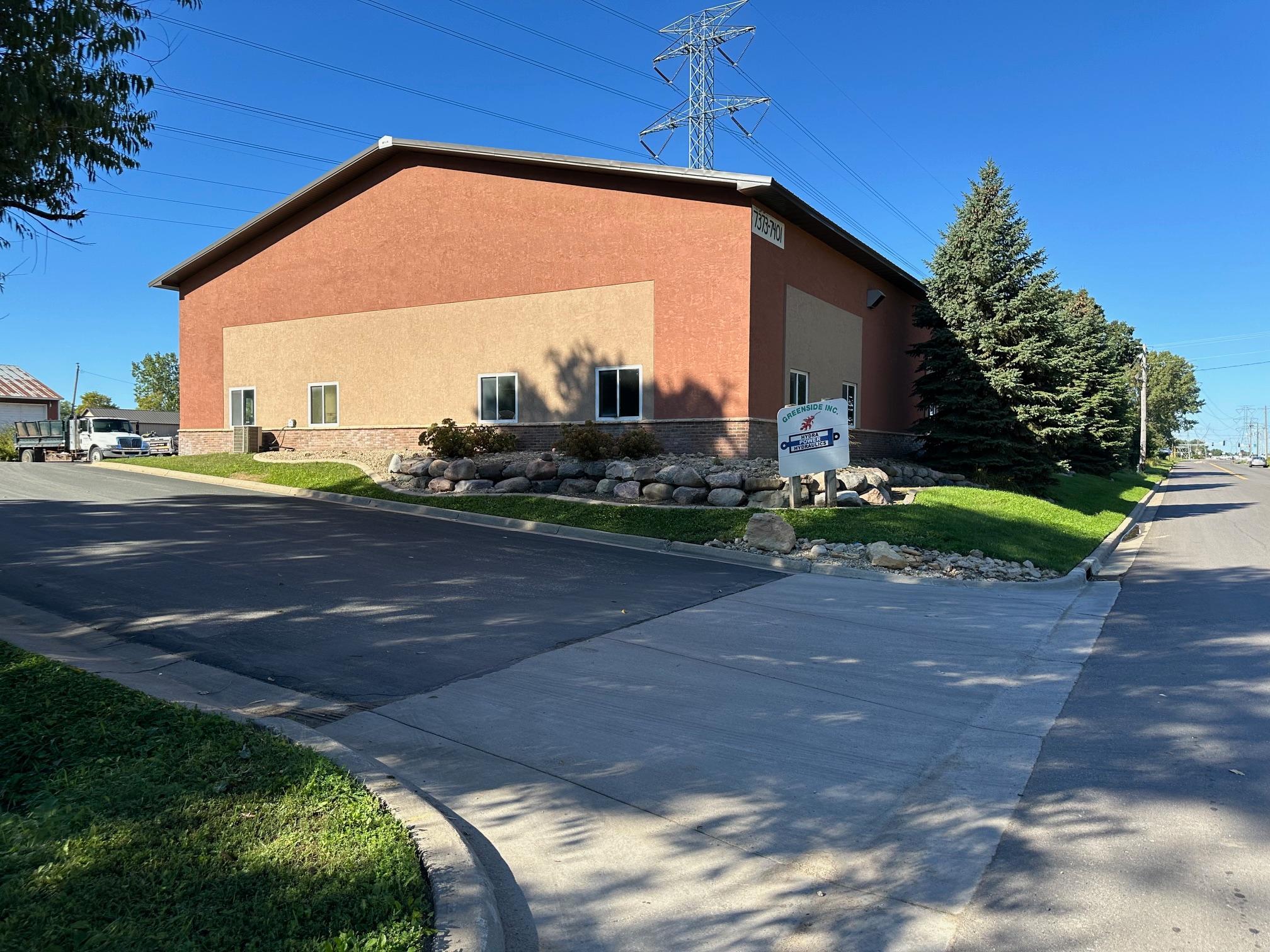 main property photo 30