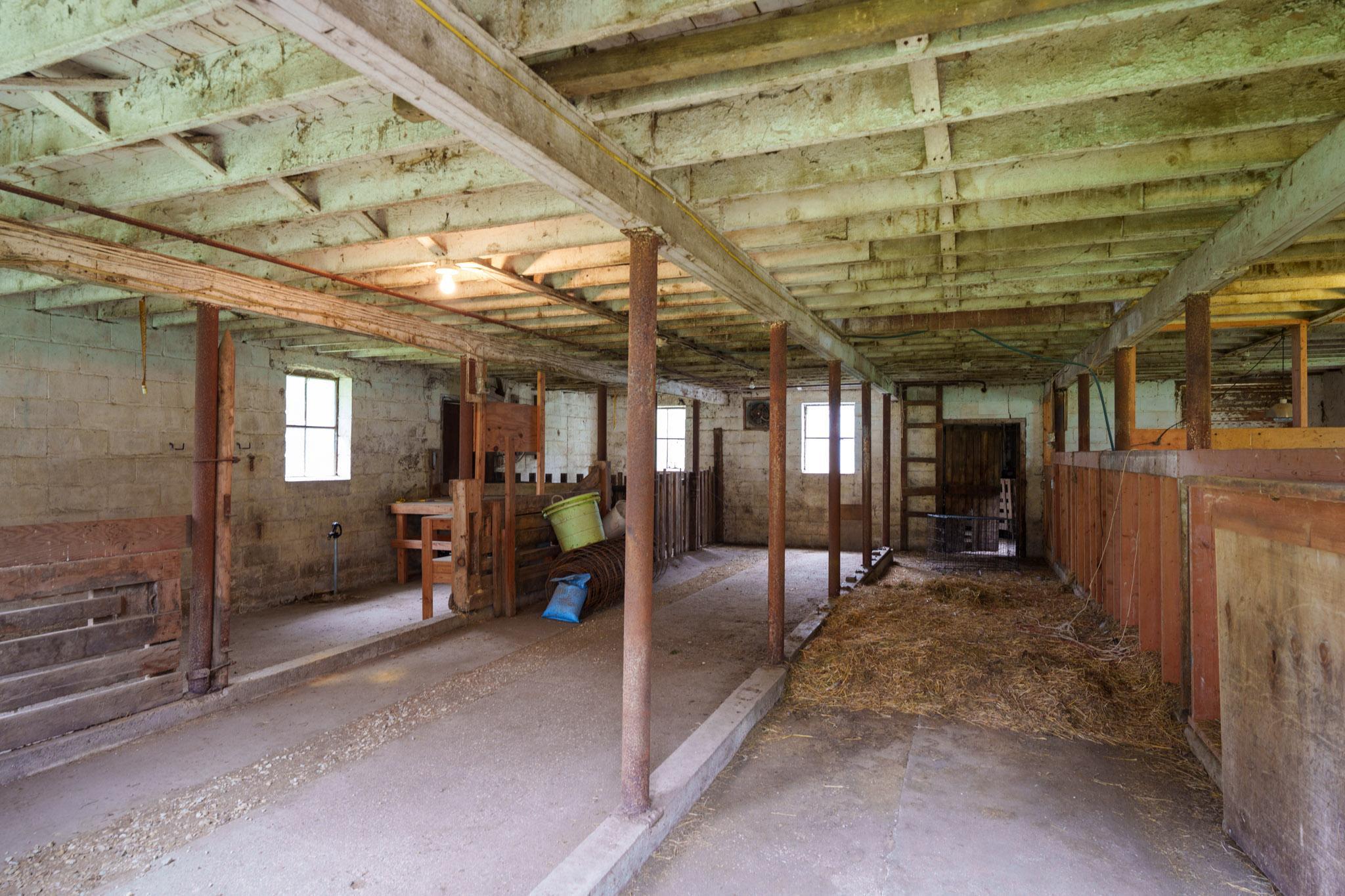 main property photo 46