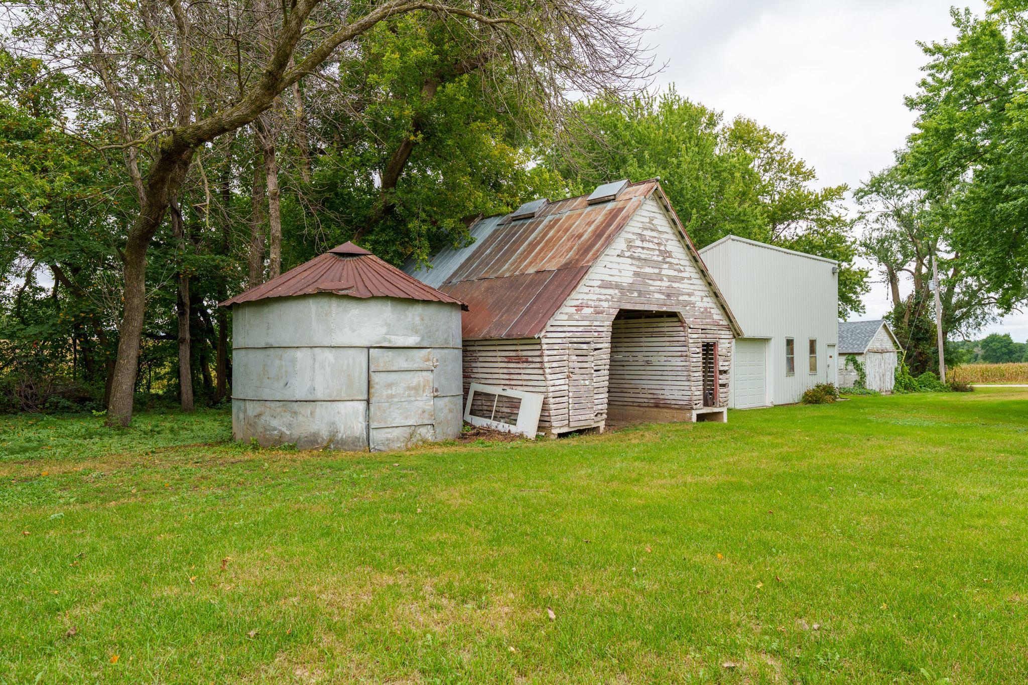 main property photo 54
