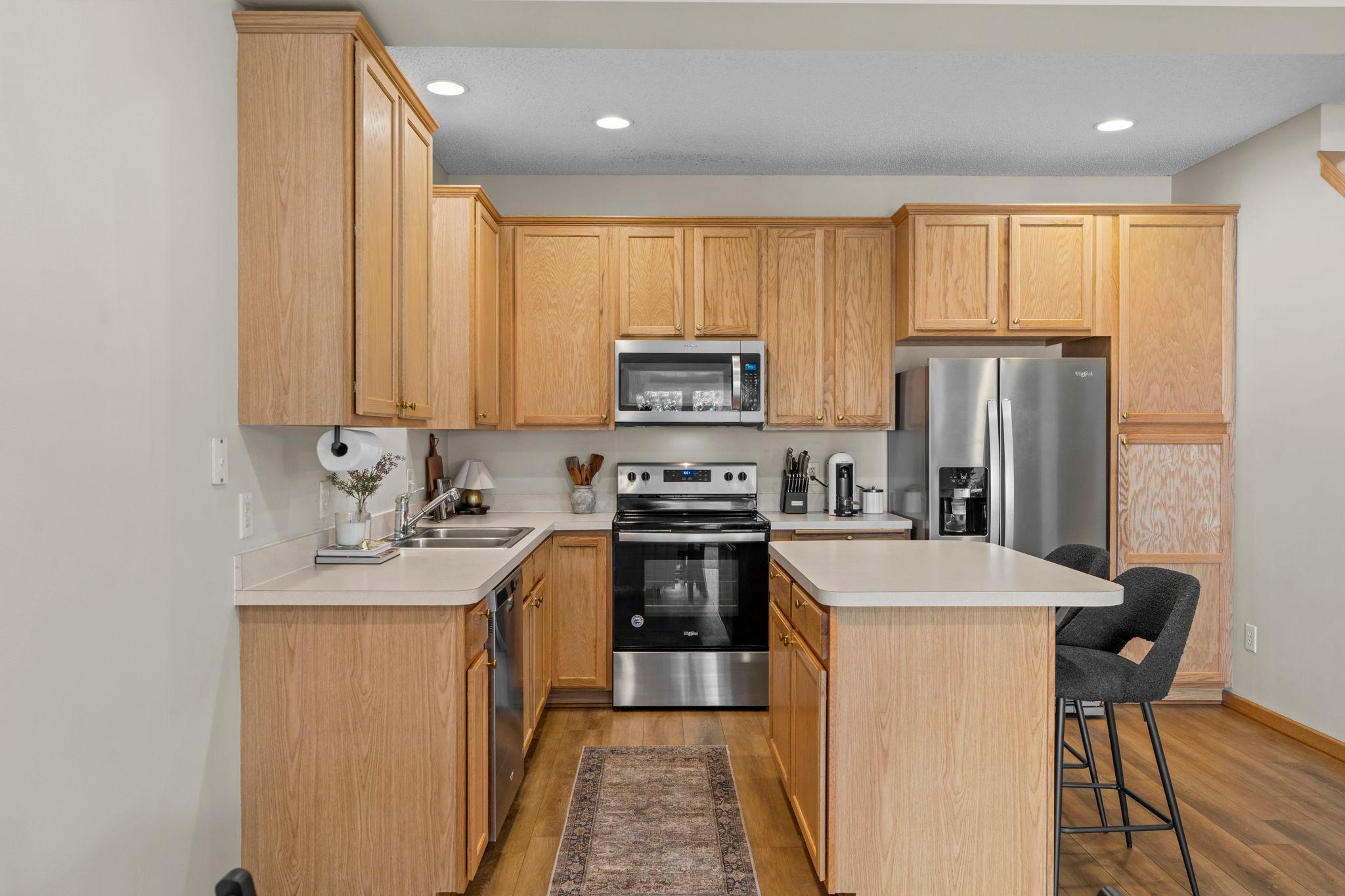 main property photo 12