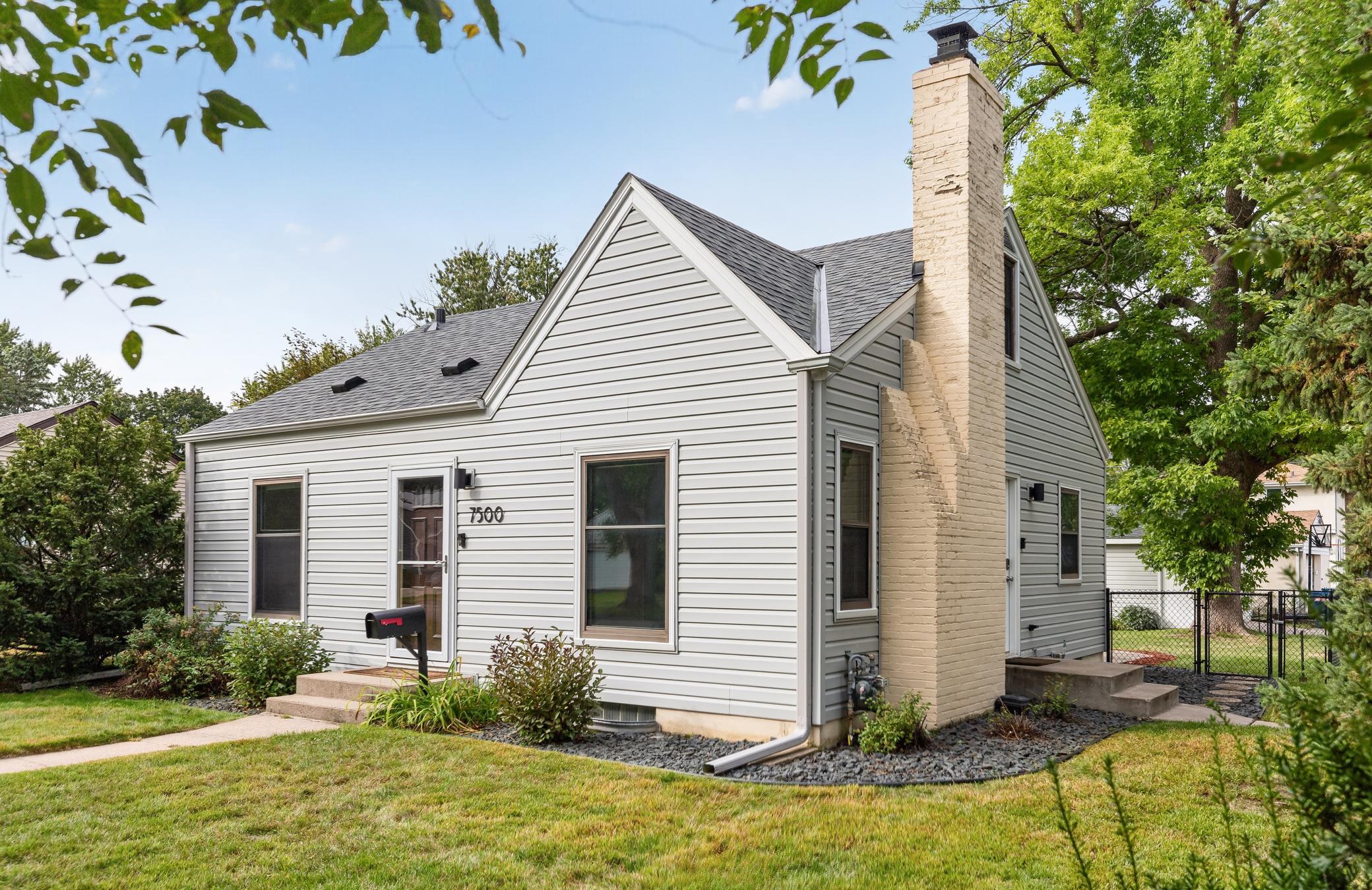 main property photo 2