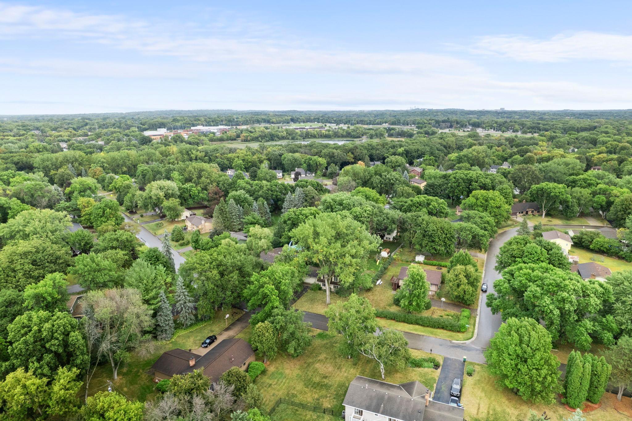 main property photo 50