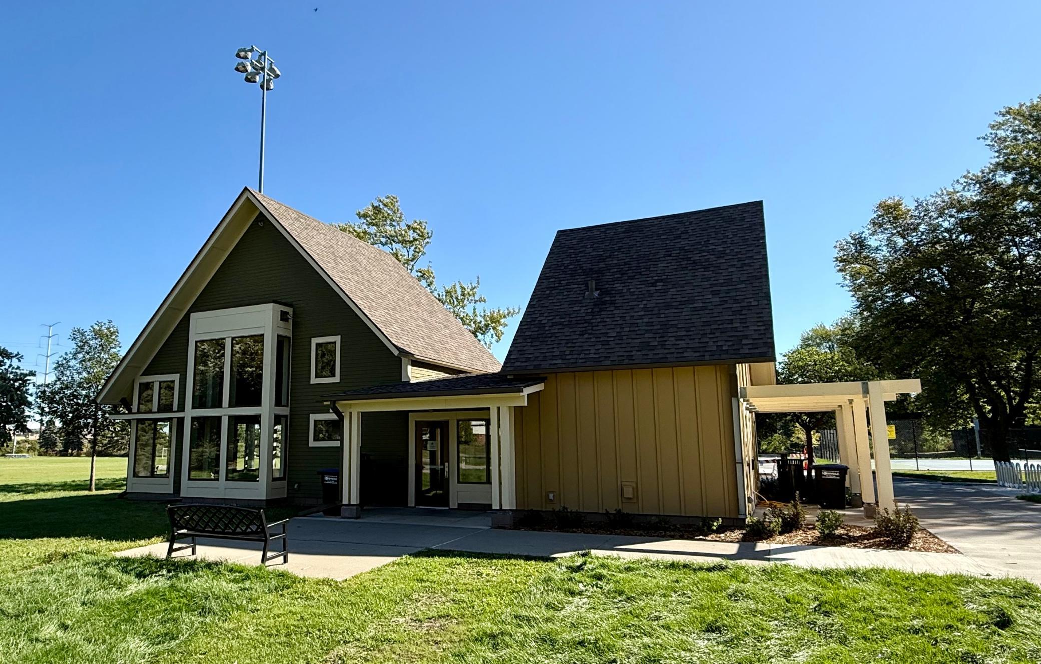 main property photo 40