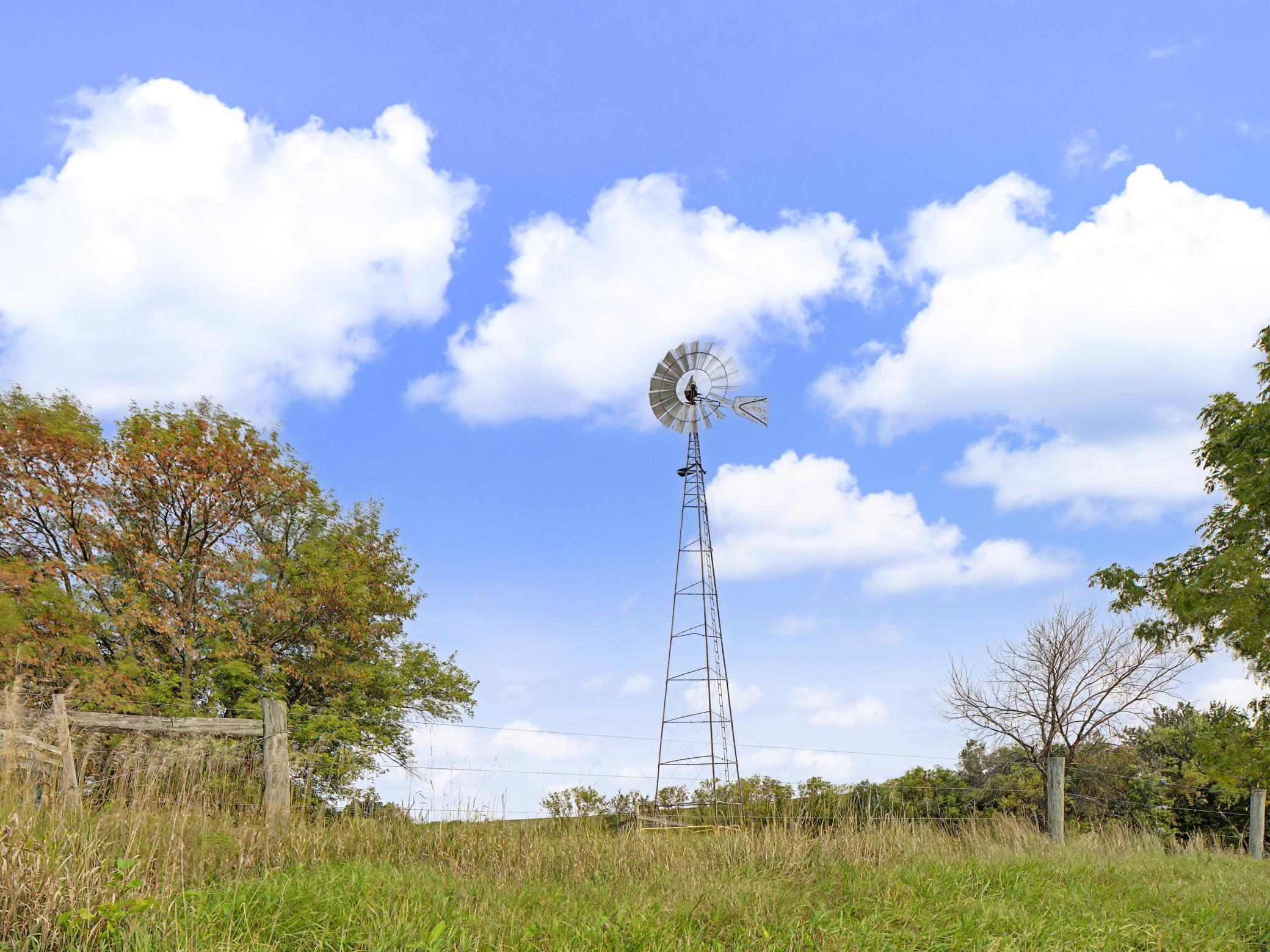 main property photo 45