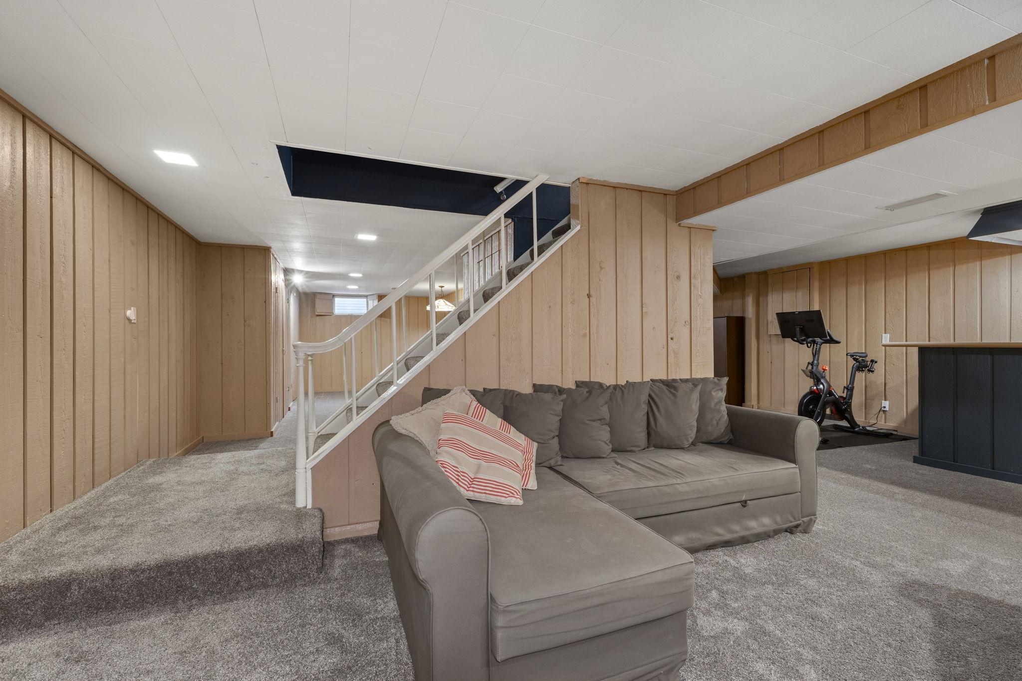 main property photo 67