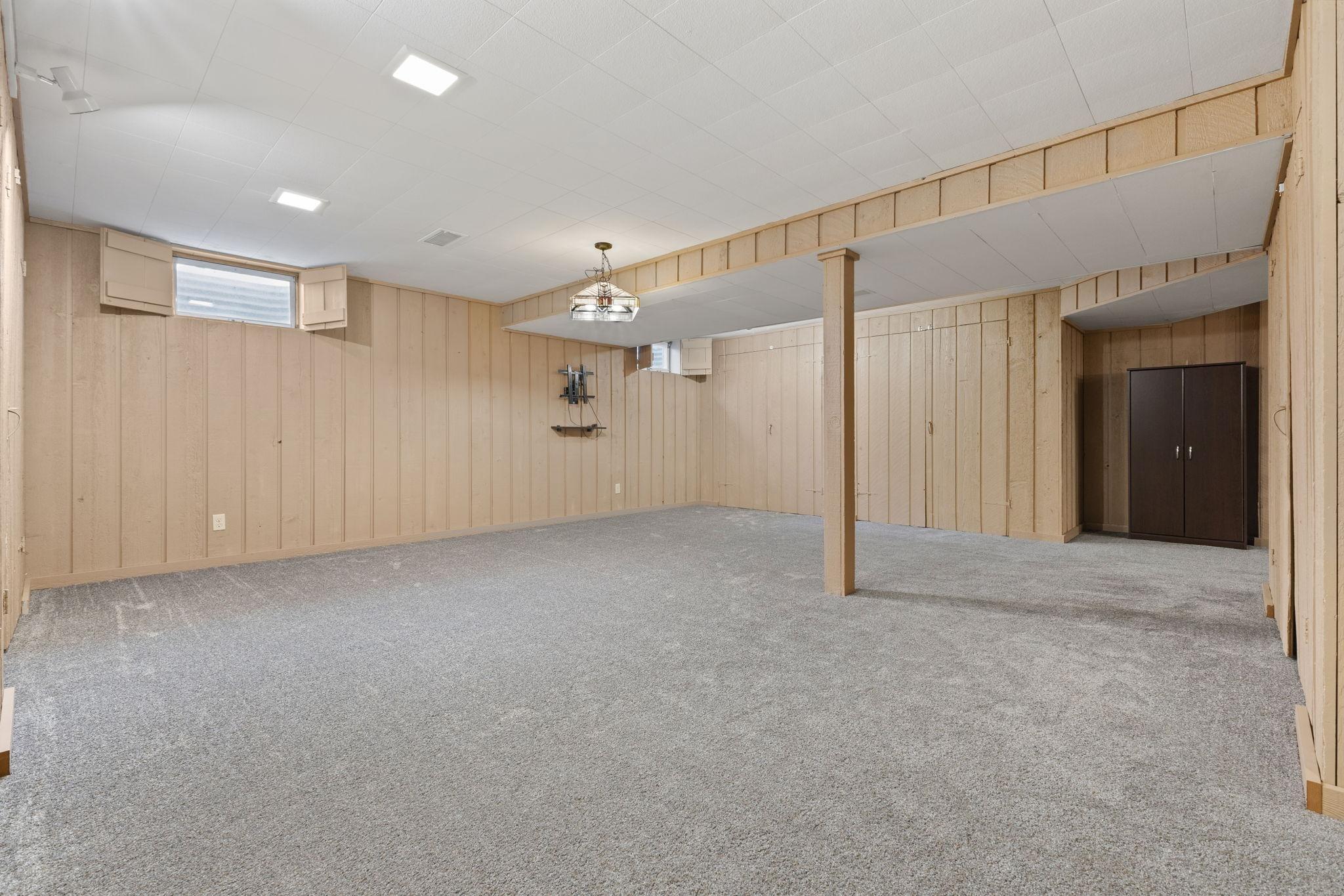 main property photo 74