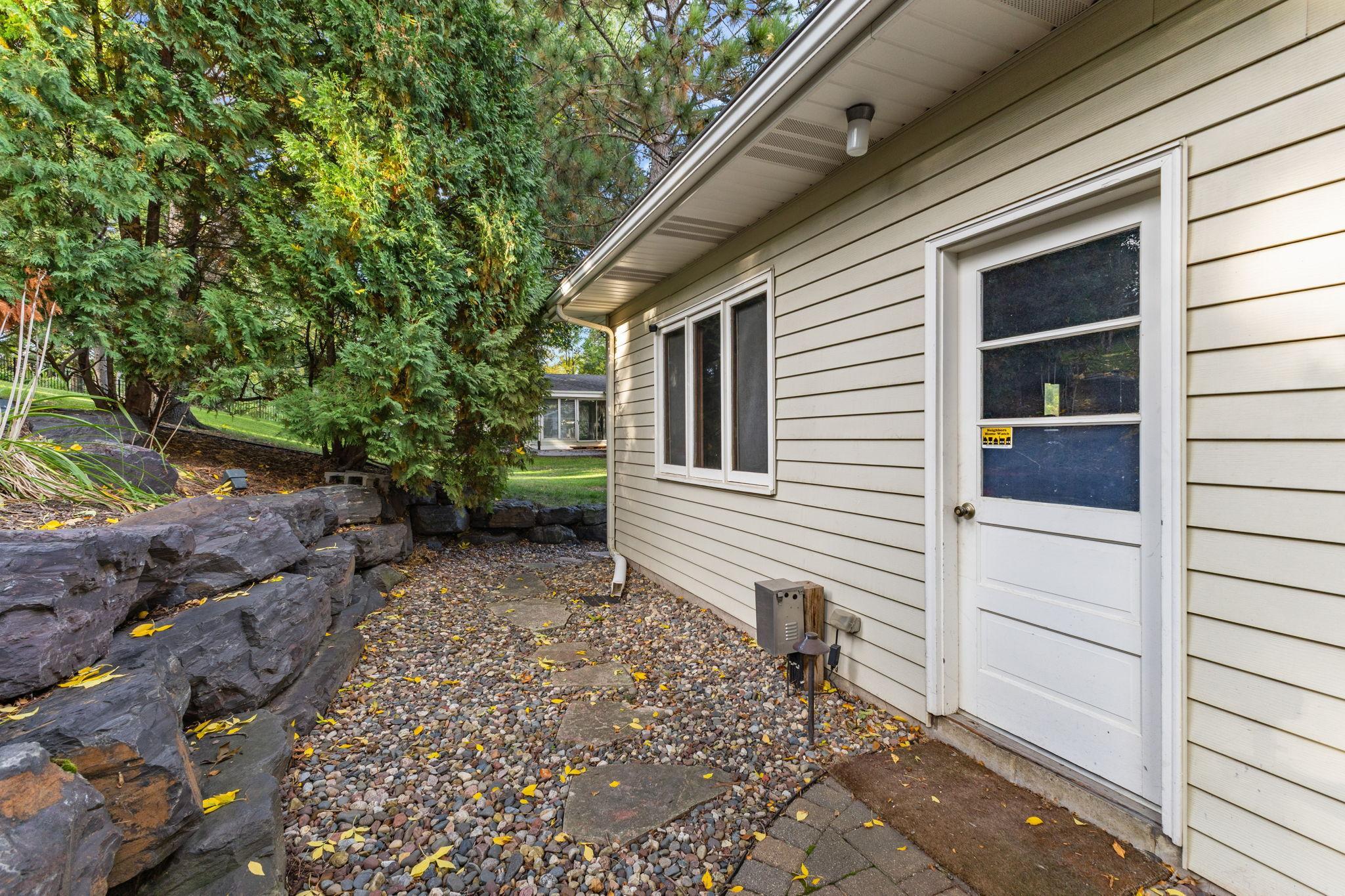 main property photo 83