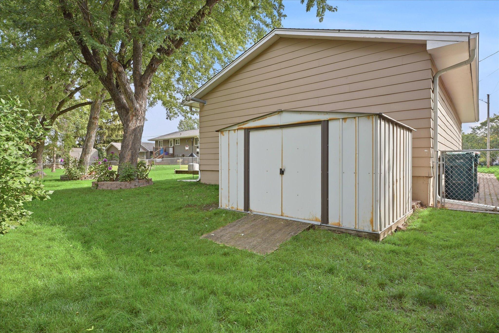 main property photo 48