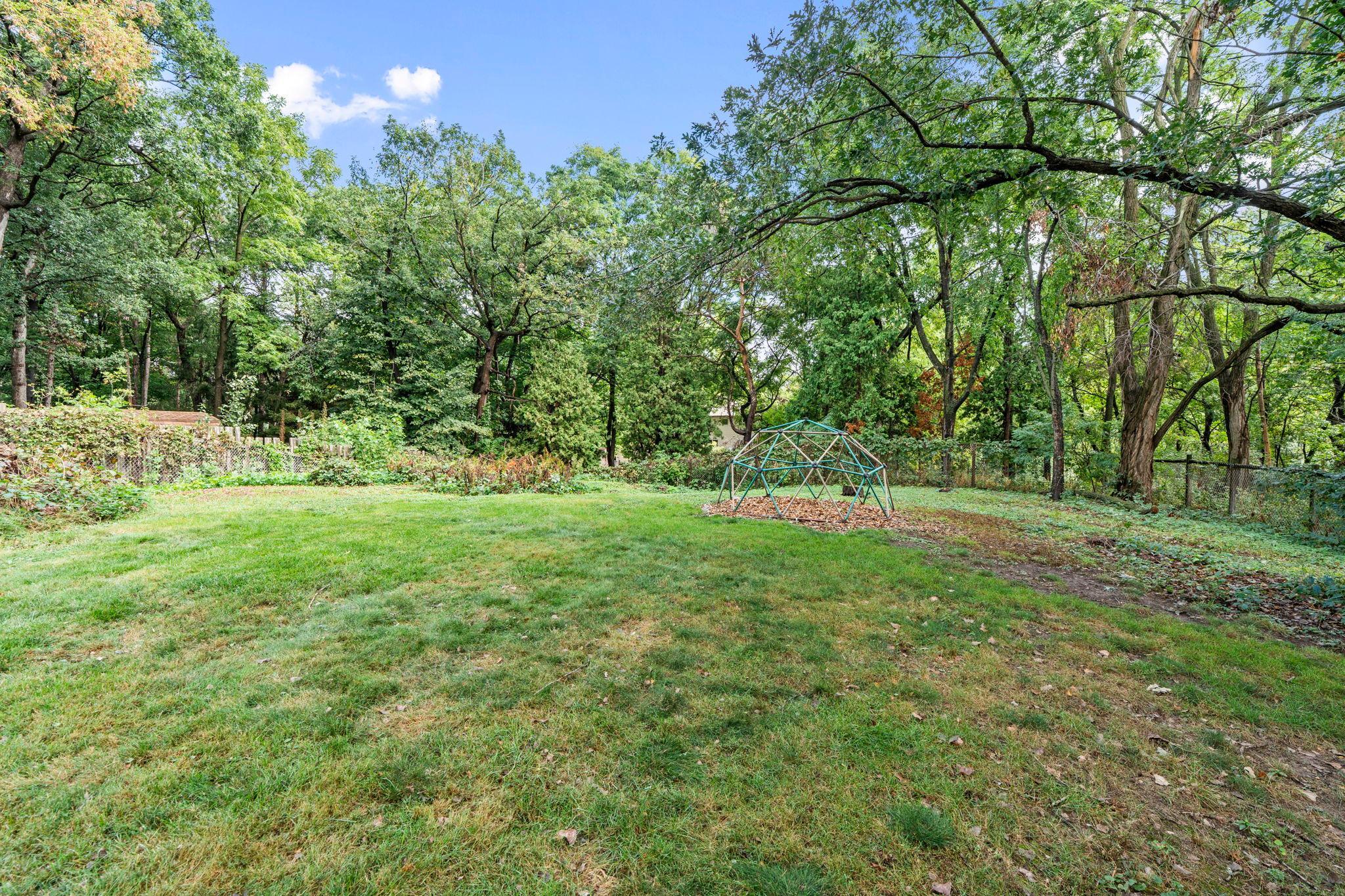 main property photo 66