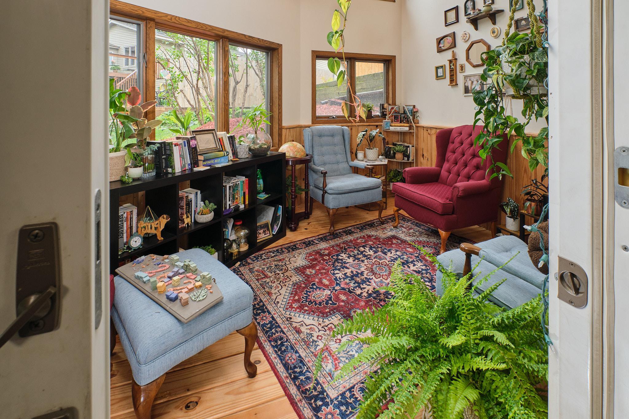 main property photo 30