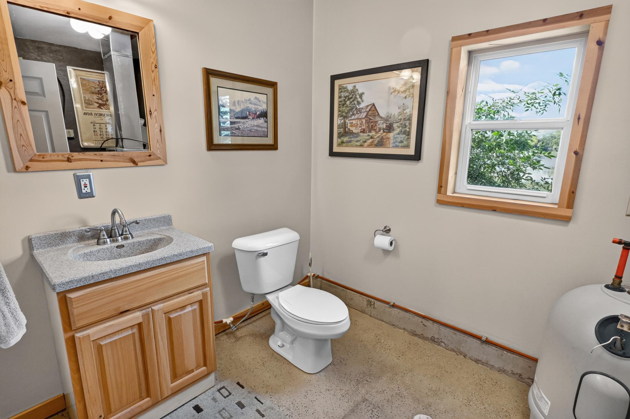 main property photo 47
