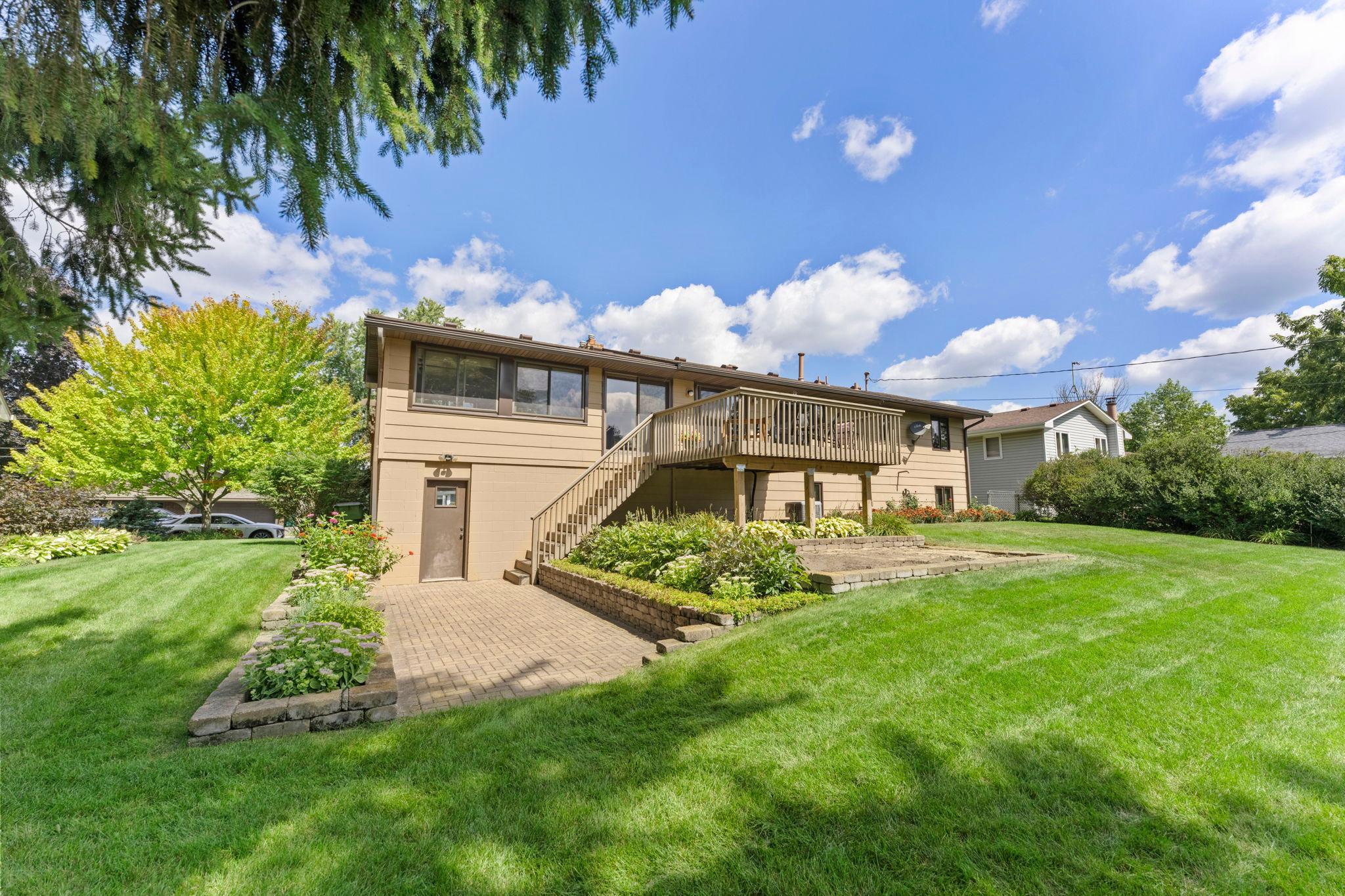 main property photo 54