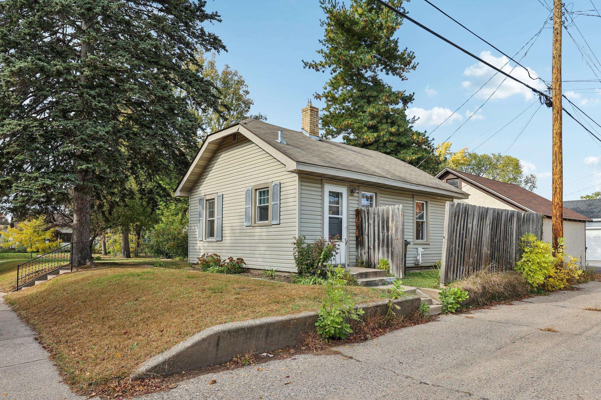main property photo 21