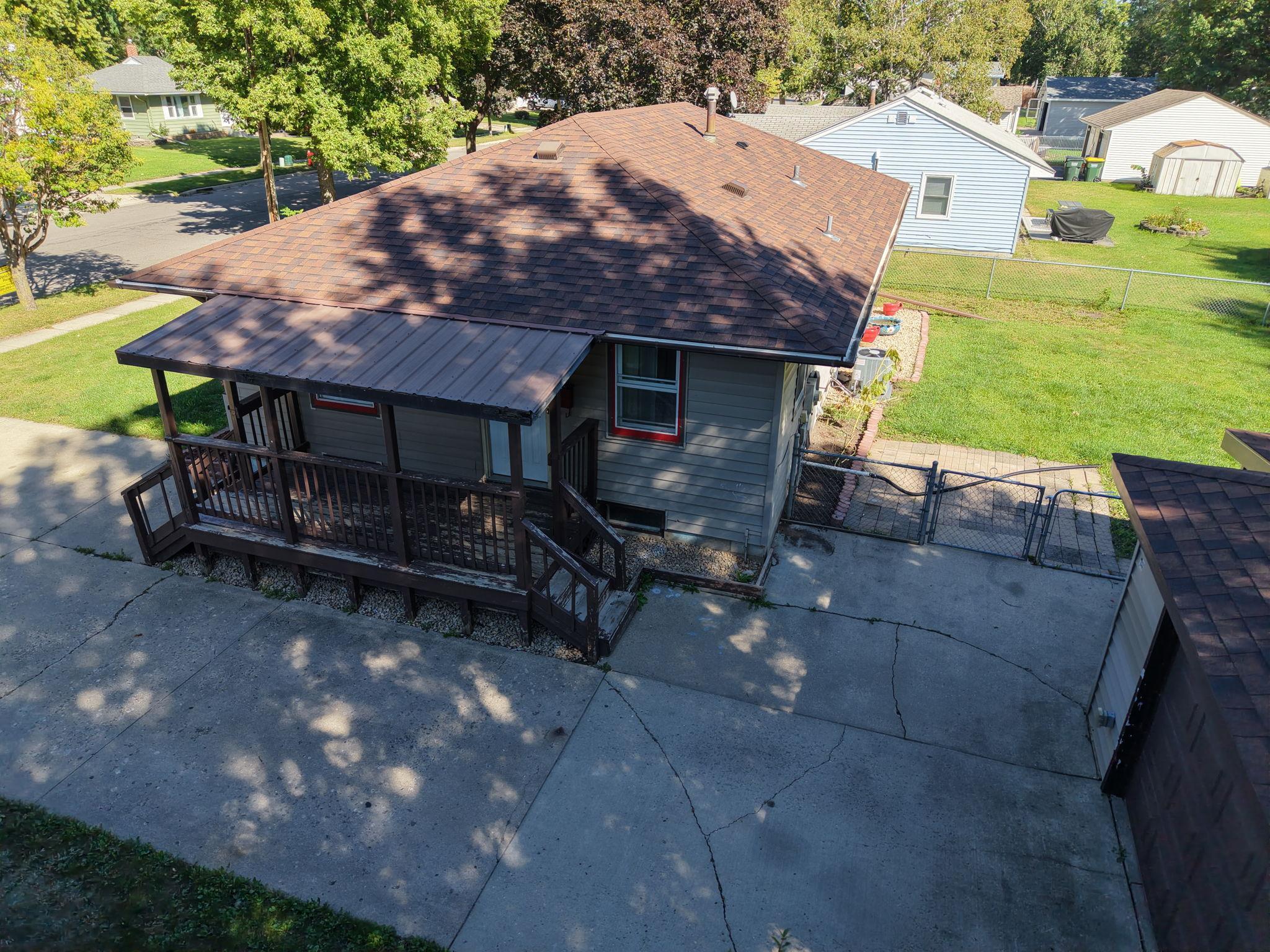 main property photo 29