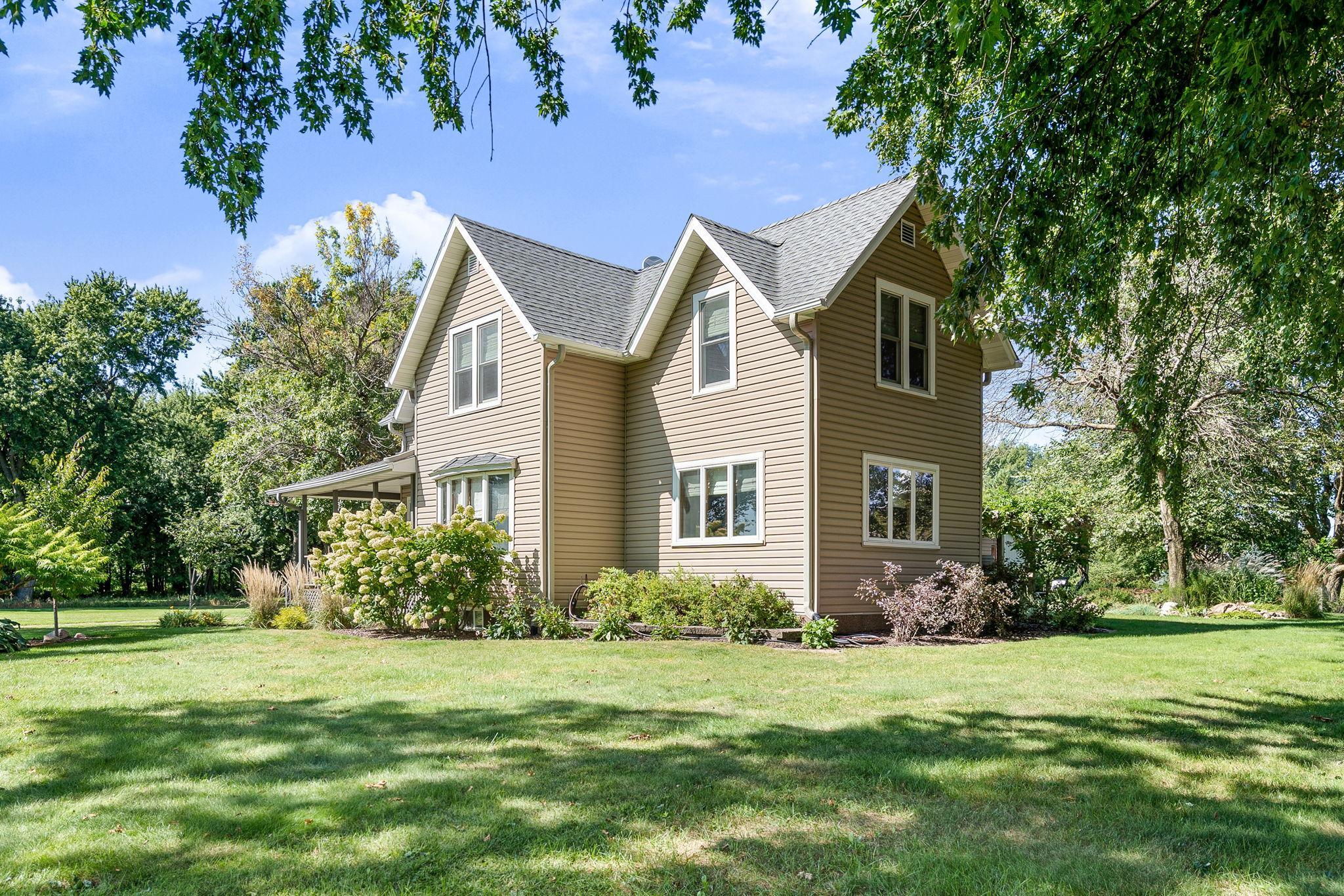 main property photo 6