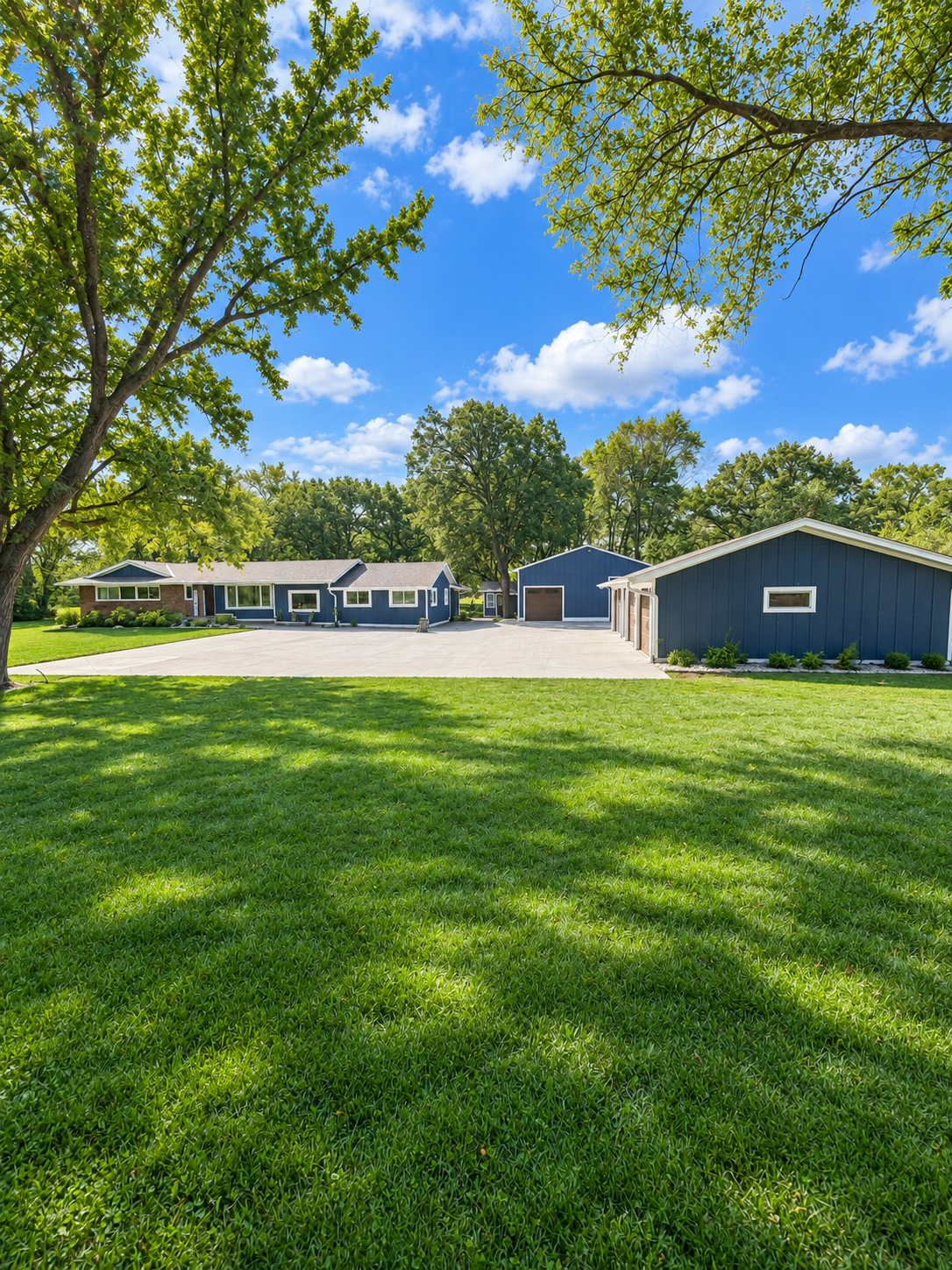 main property photo 5